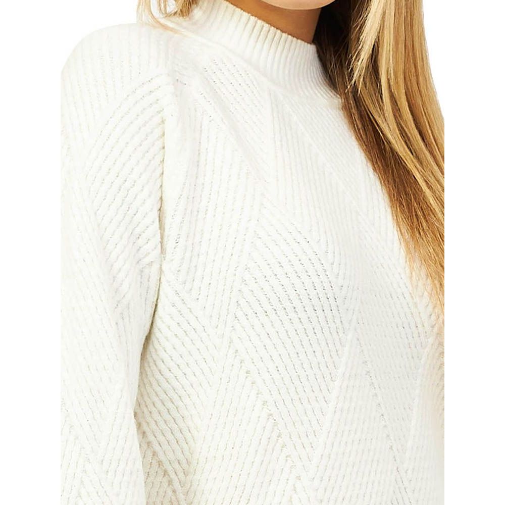 Yes Zee White Acrylic Sweater LUNESCAPE