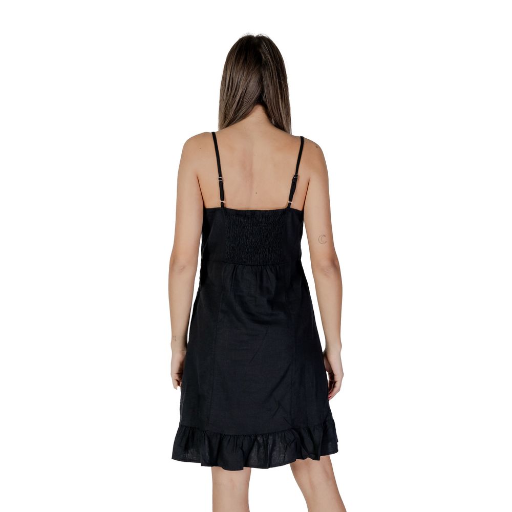 B.Young Black Linen Midi LUNESCAPE