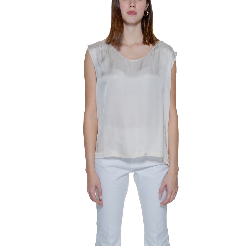 Street One Cream Viscose Blouse LUNESCAPE