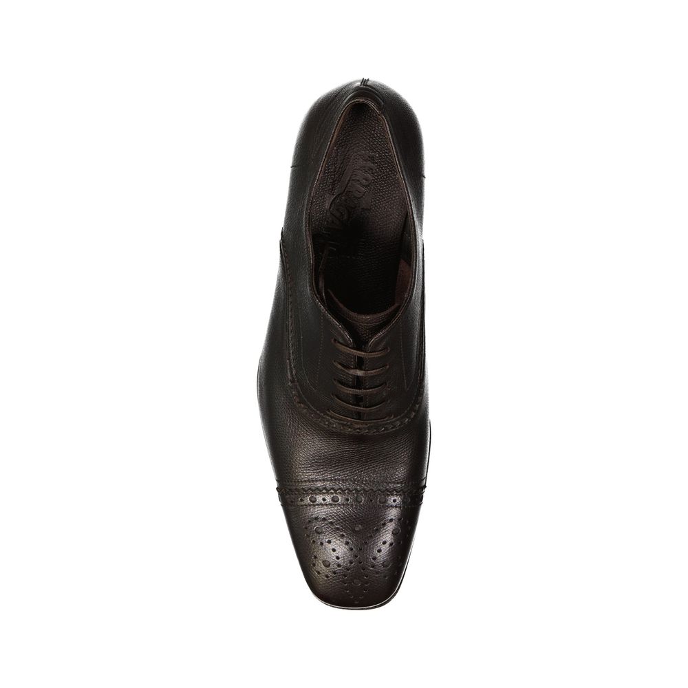 Salvatore Ferragamo Lane Black Pebbled Leather Lace-Up Derby LUNESCAPE