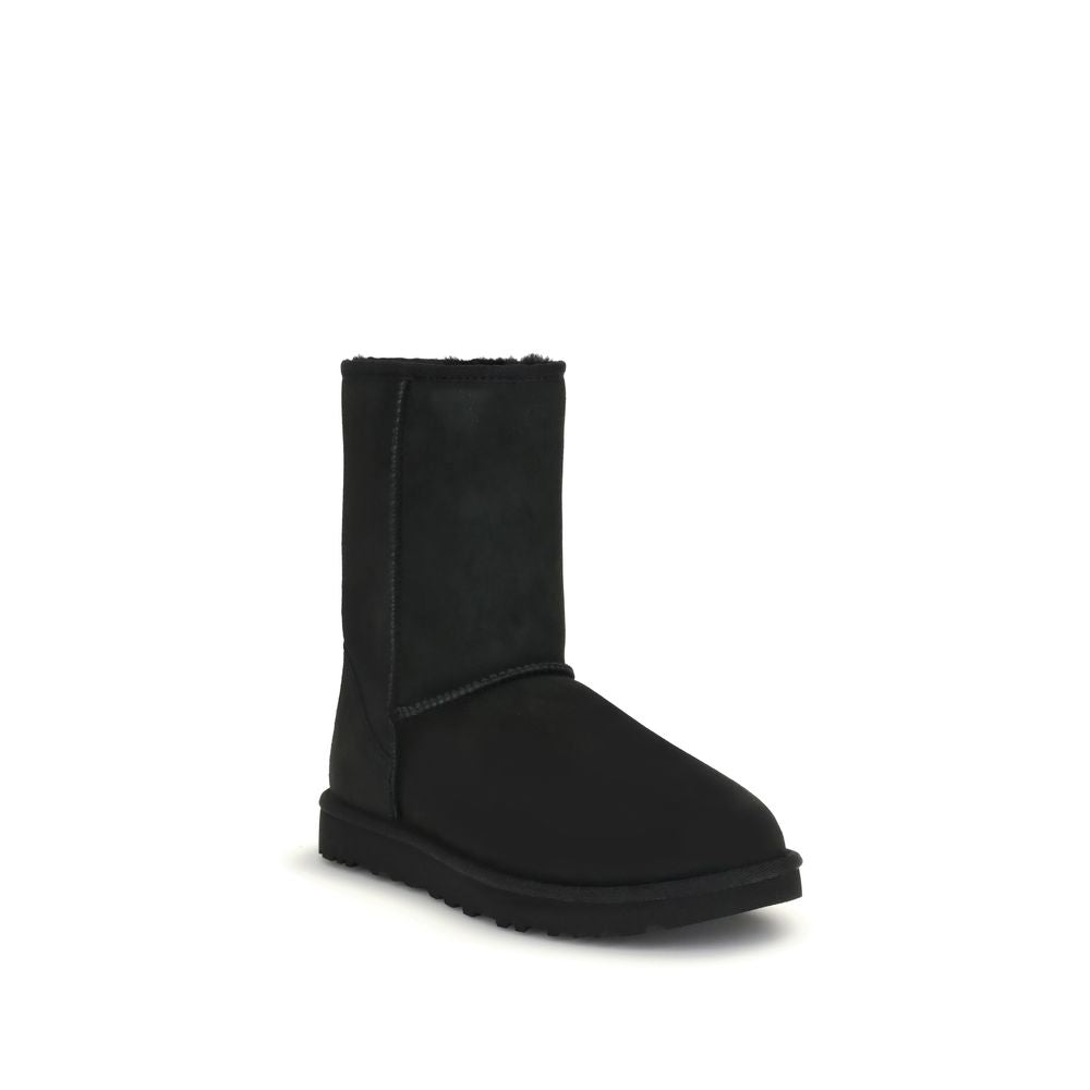UGG Classic Short II Boots LUNESCAPE