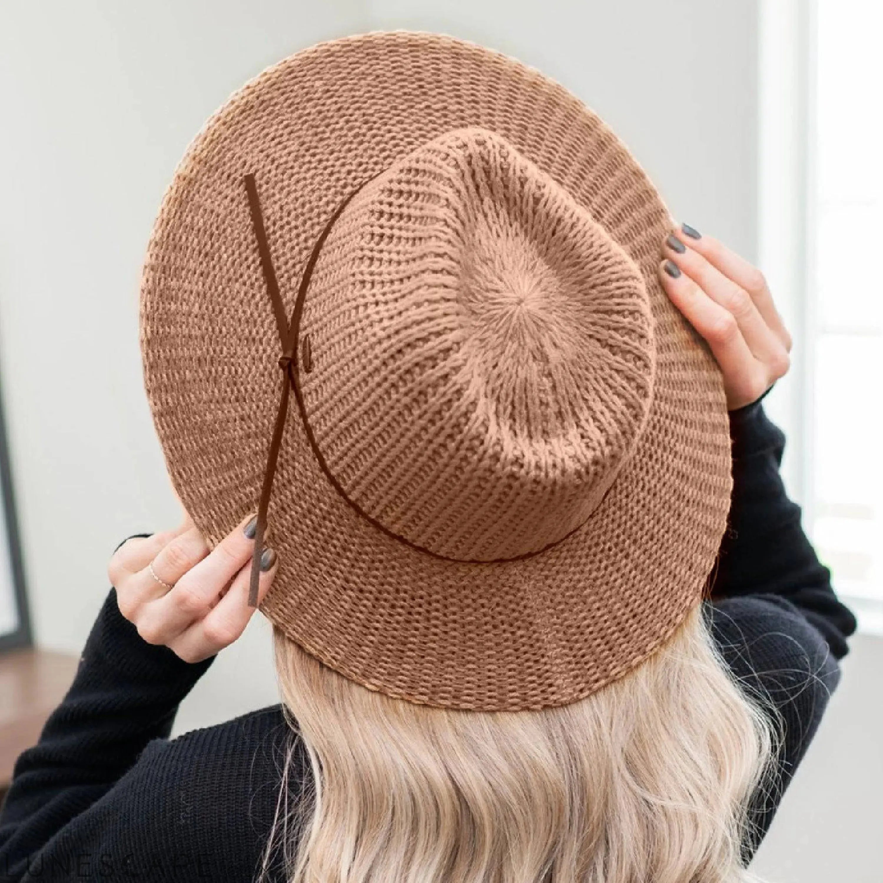 CC Fedora Knitted Hat LUNESCAPE