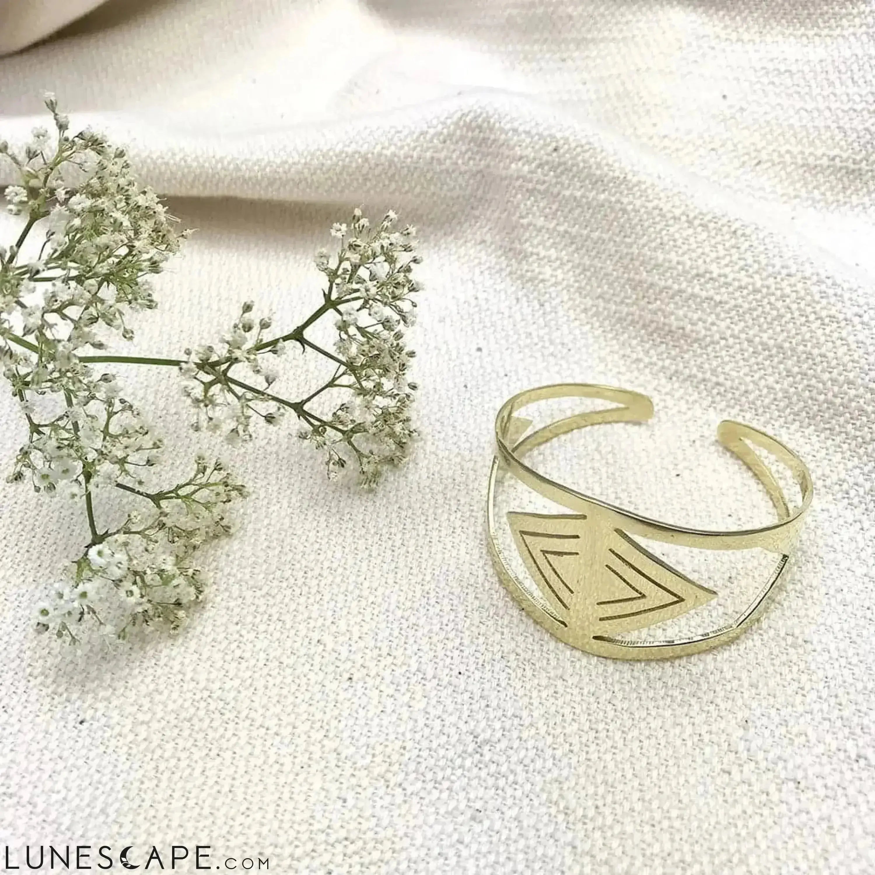 Chevron Cambodia Cuff LUNESCAPE