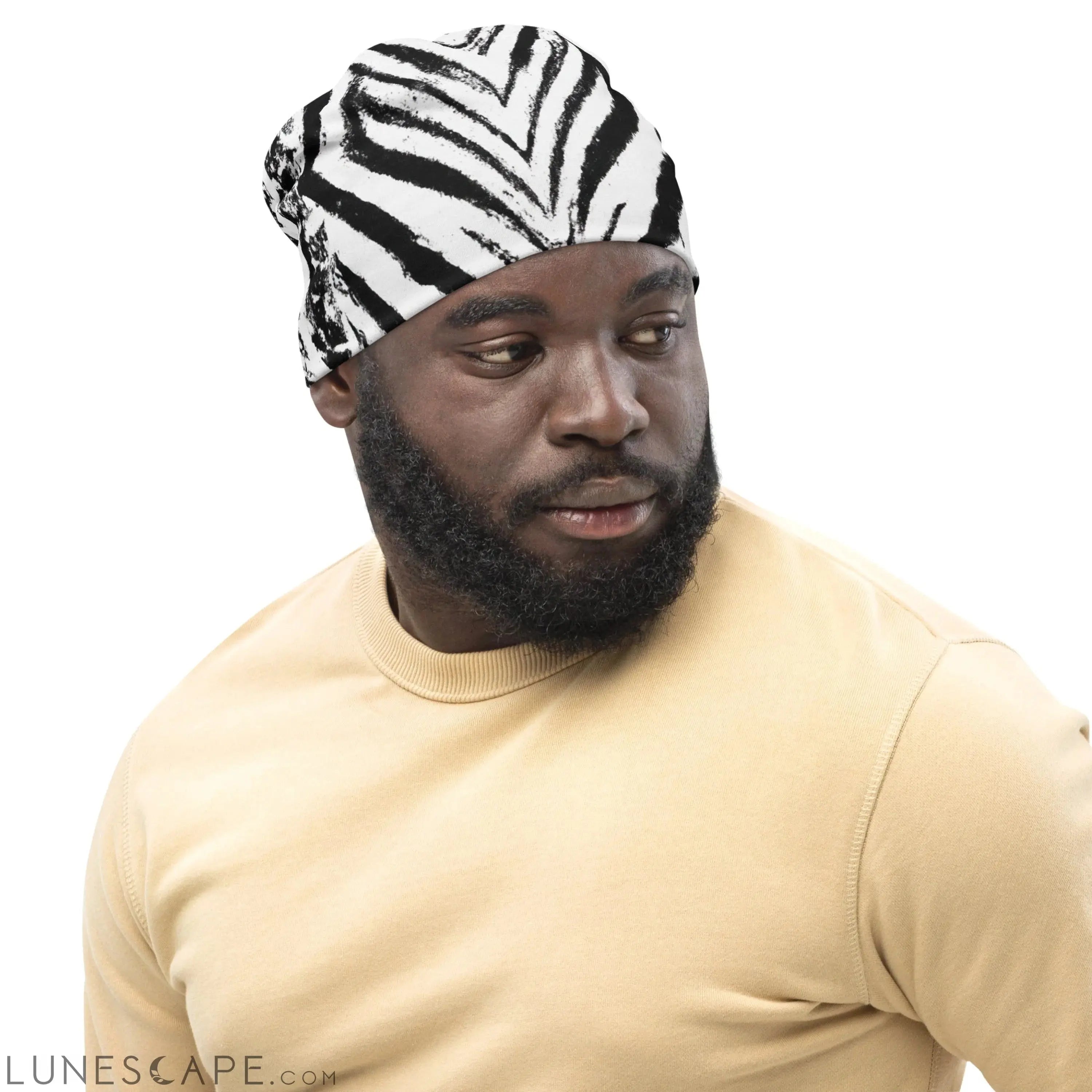 Double-layered Beanie Hat Black White Native Print LUNESCAPE