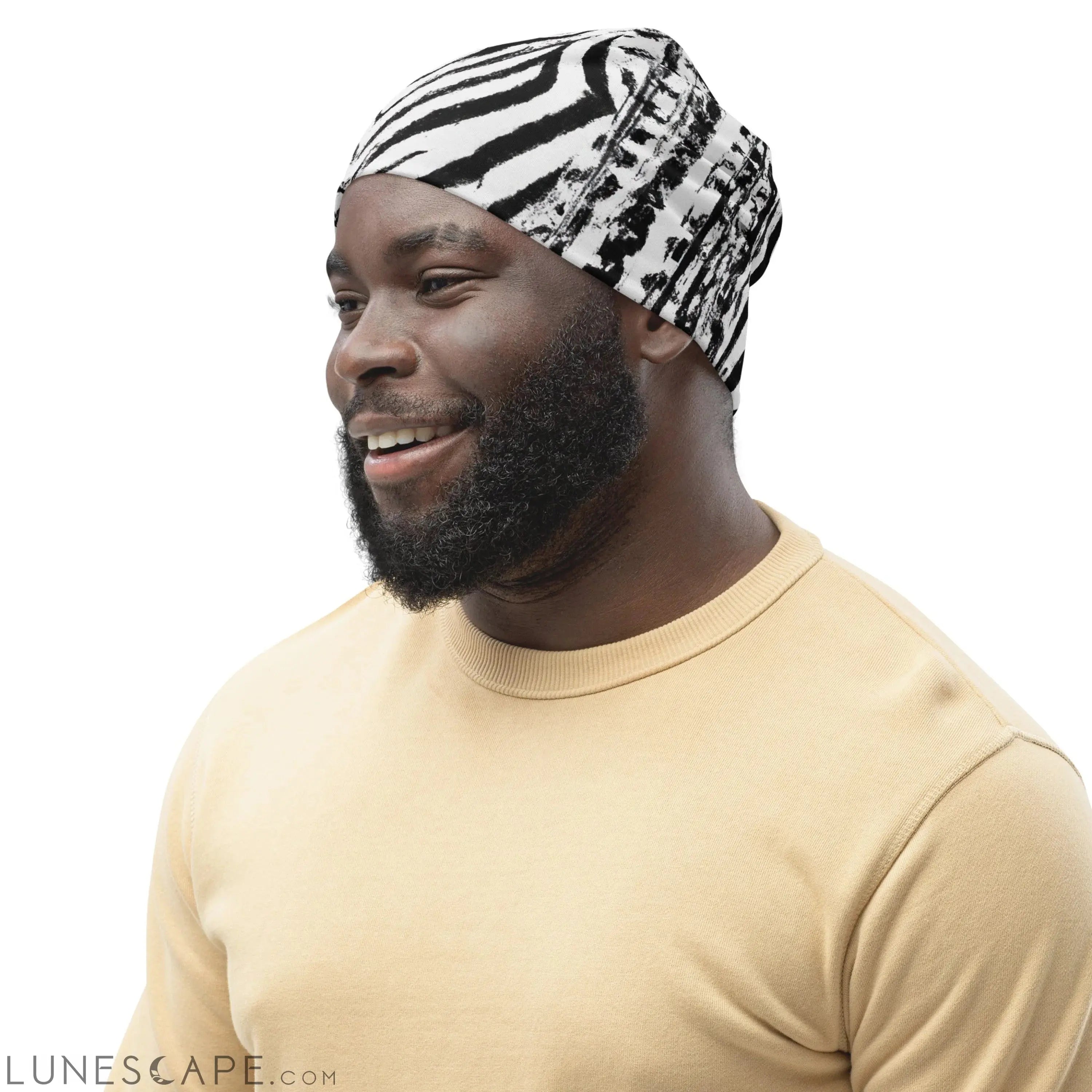 Double-layered Beanie Hat Black White Native Print LUNESCAPE