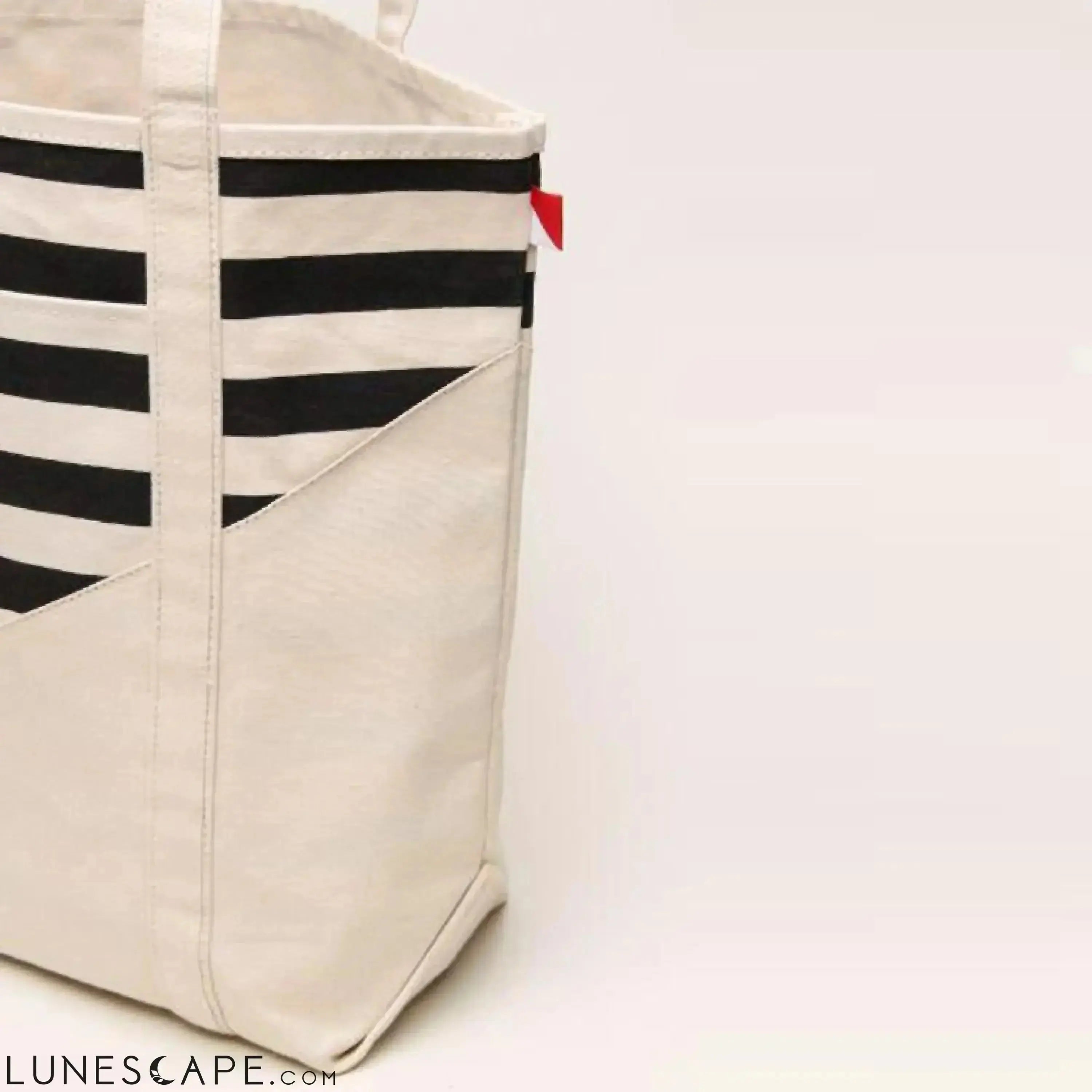 Large Contemporary Boat Bag LUNESCAPE