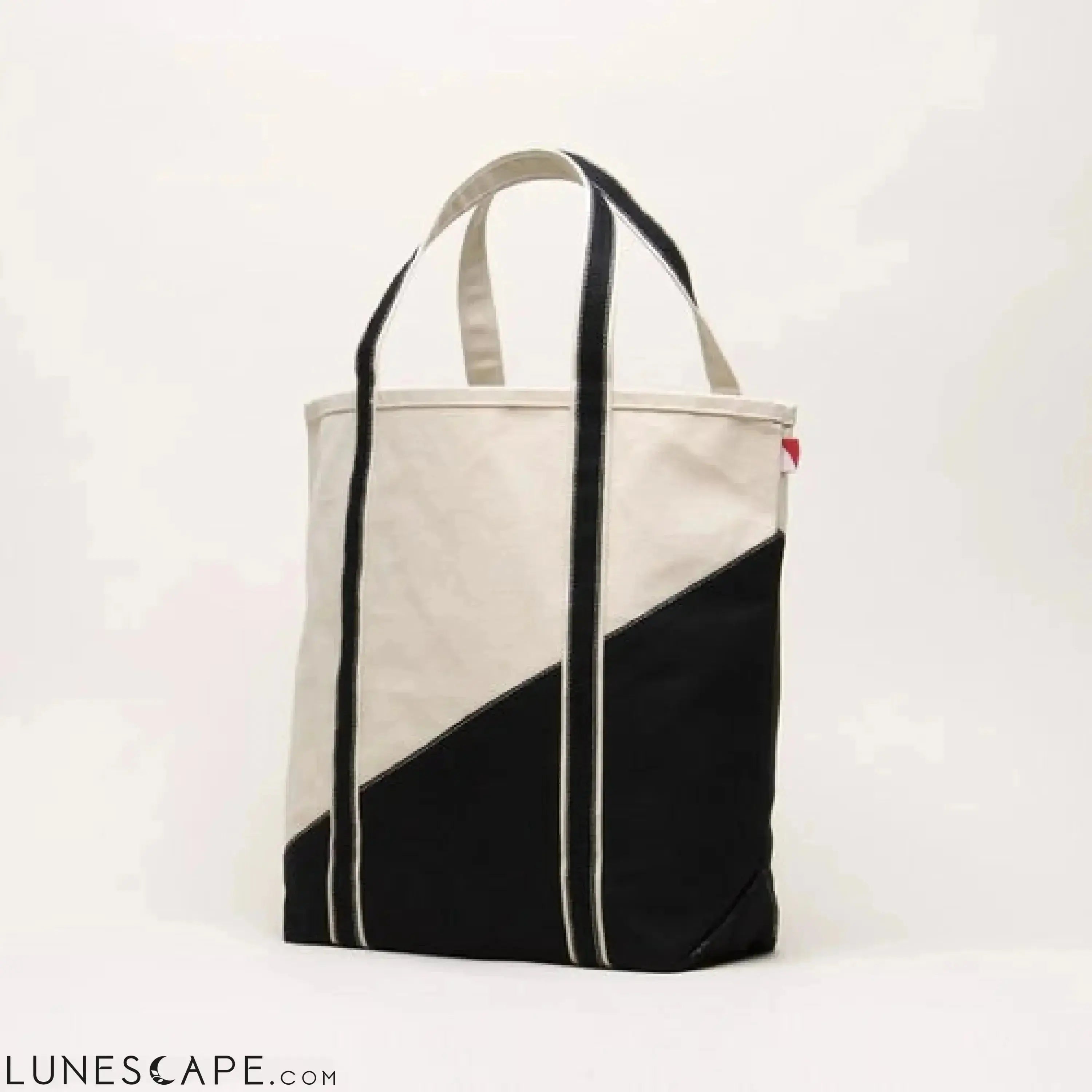 Large Contemporary Boat Bag LUNESCAPE
