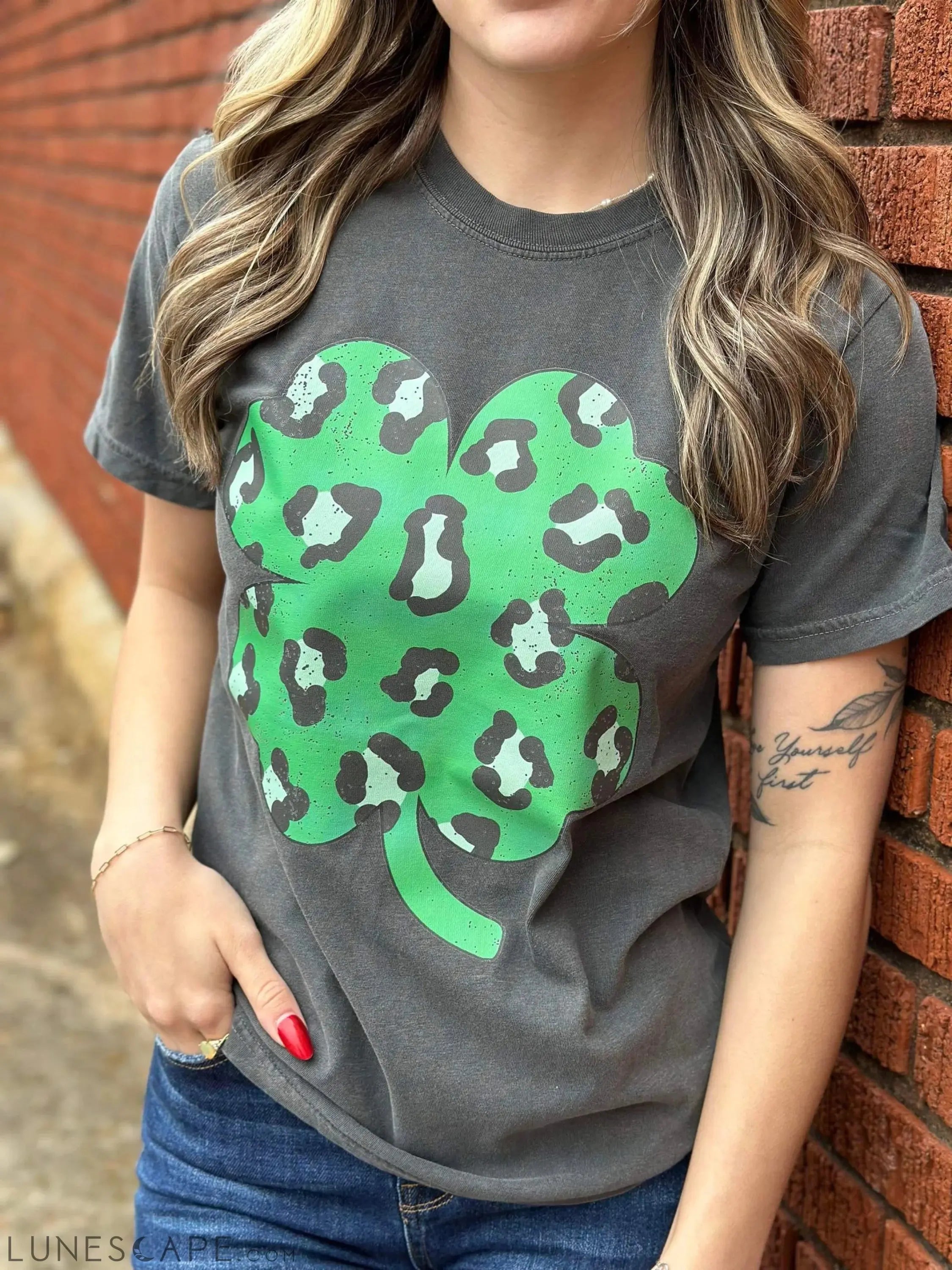 Leopard Clover Tee LUNESCAPE
