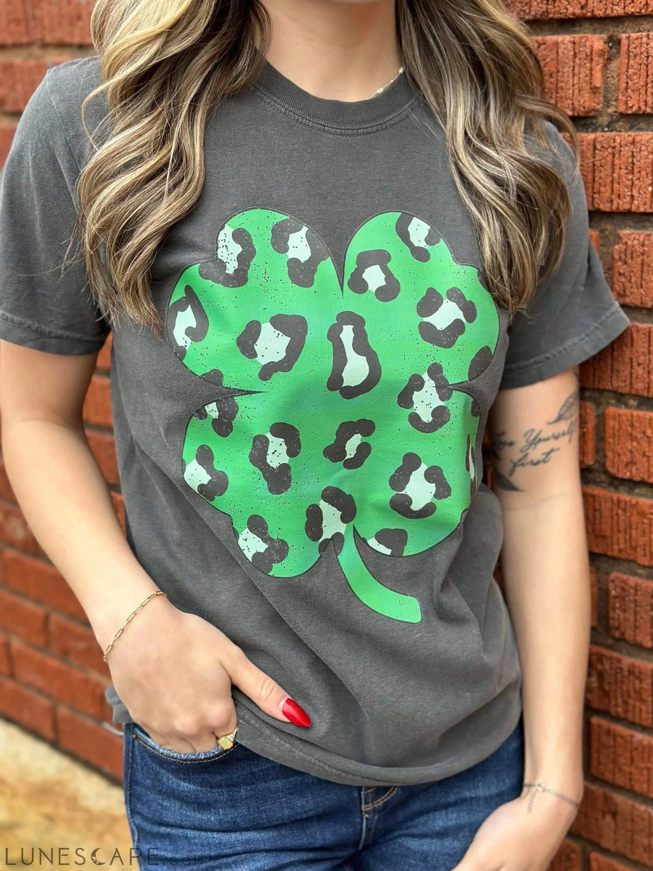 Leopard Clover Tee LUNESCAPE