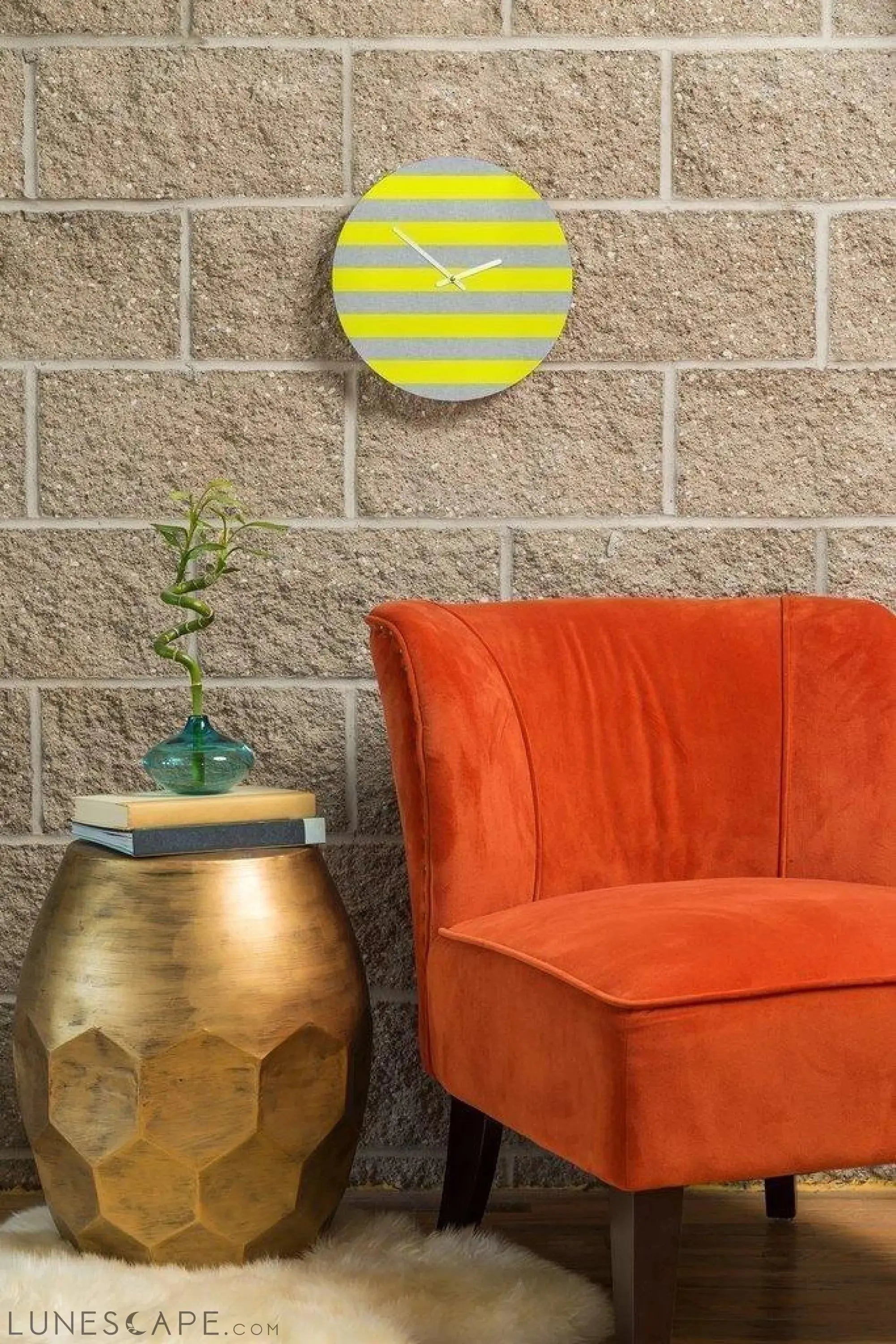 YELLOW LINES WALL CLOCK LUNESCAPE