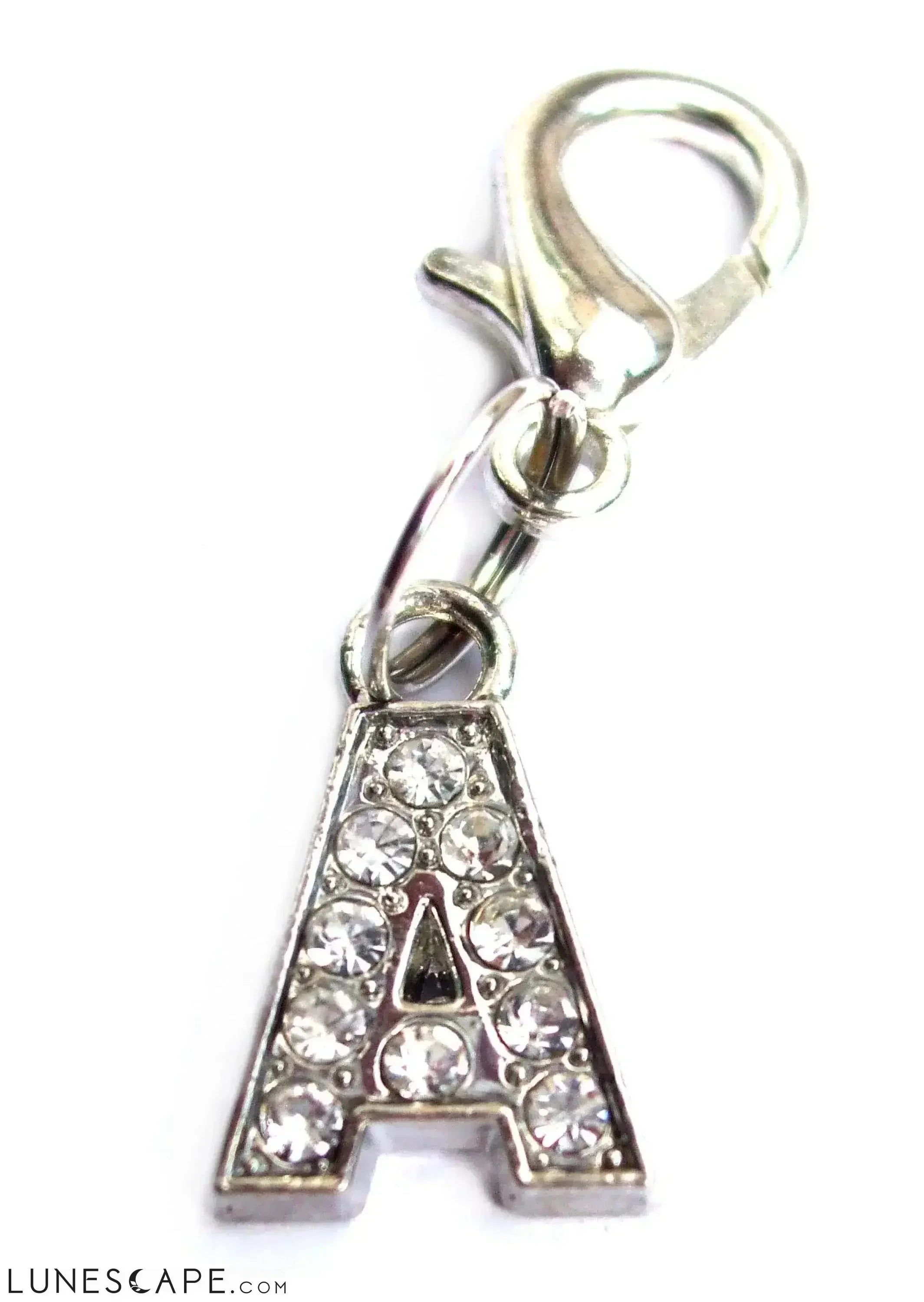 A-Z Crystal Letter Pet Charms LUNESCAPE
