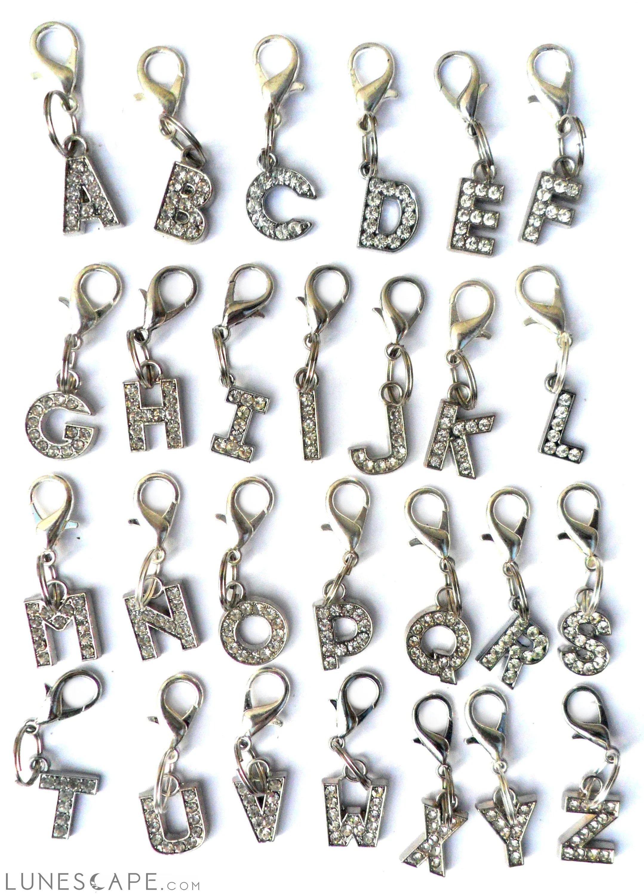 A-Z Crystal Letter Pet Charms LUNESCAPE