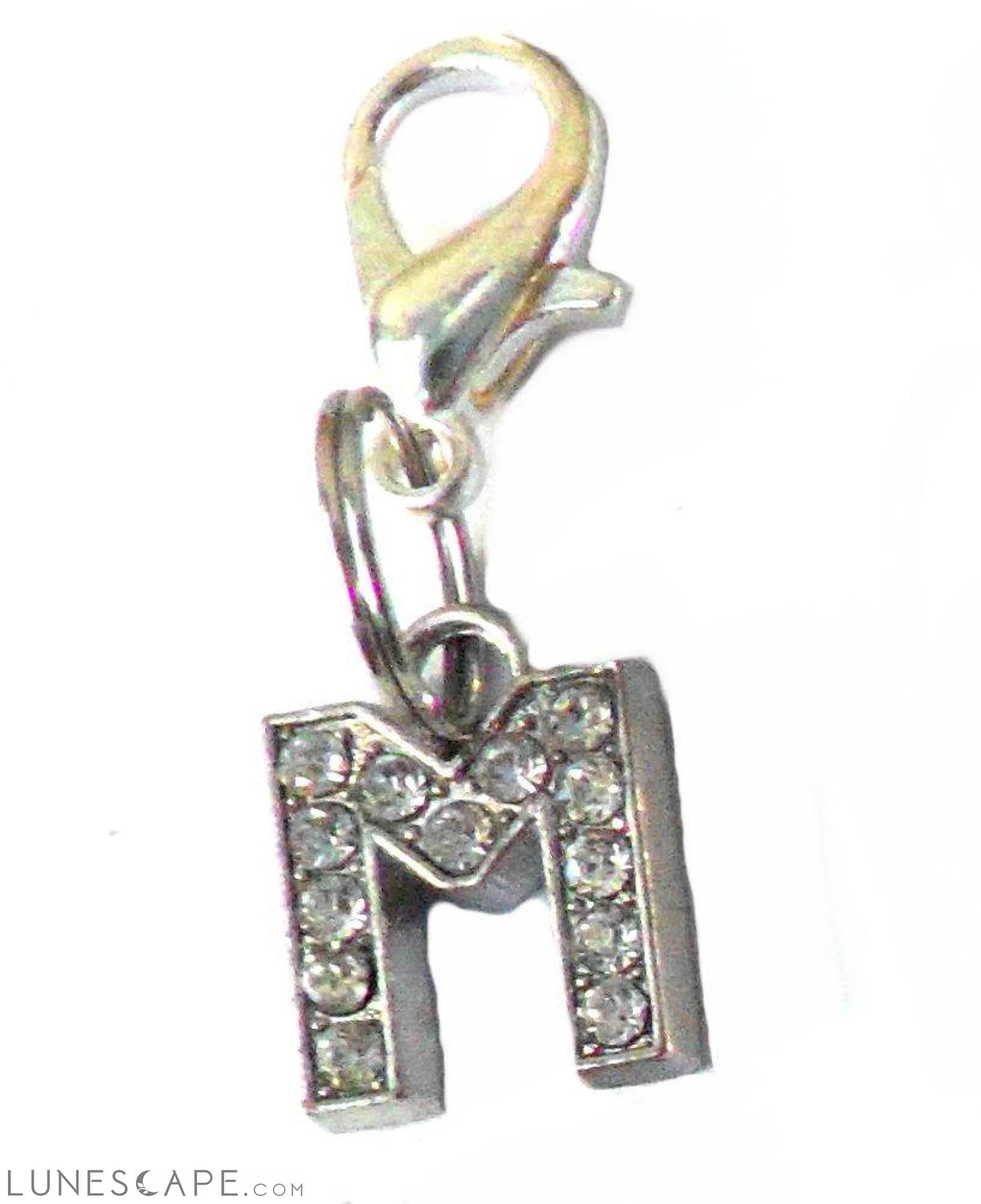 A-Z Crystal Letter Pet Charms LUNESCAPE