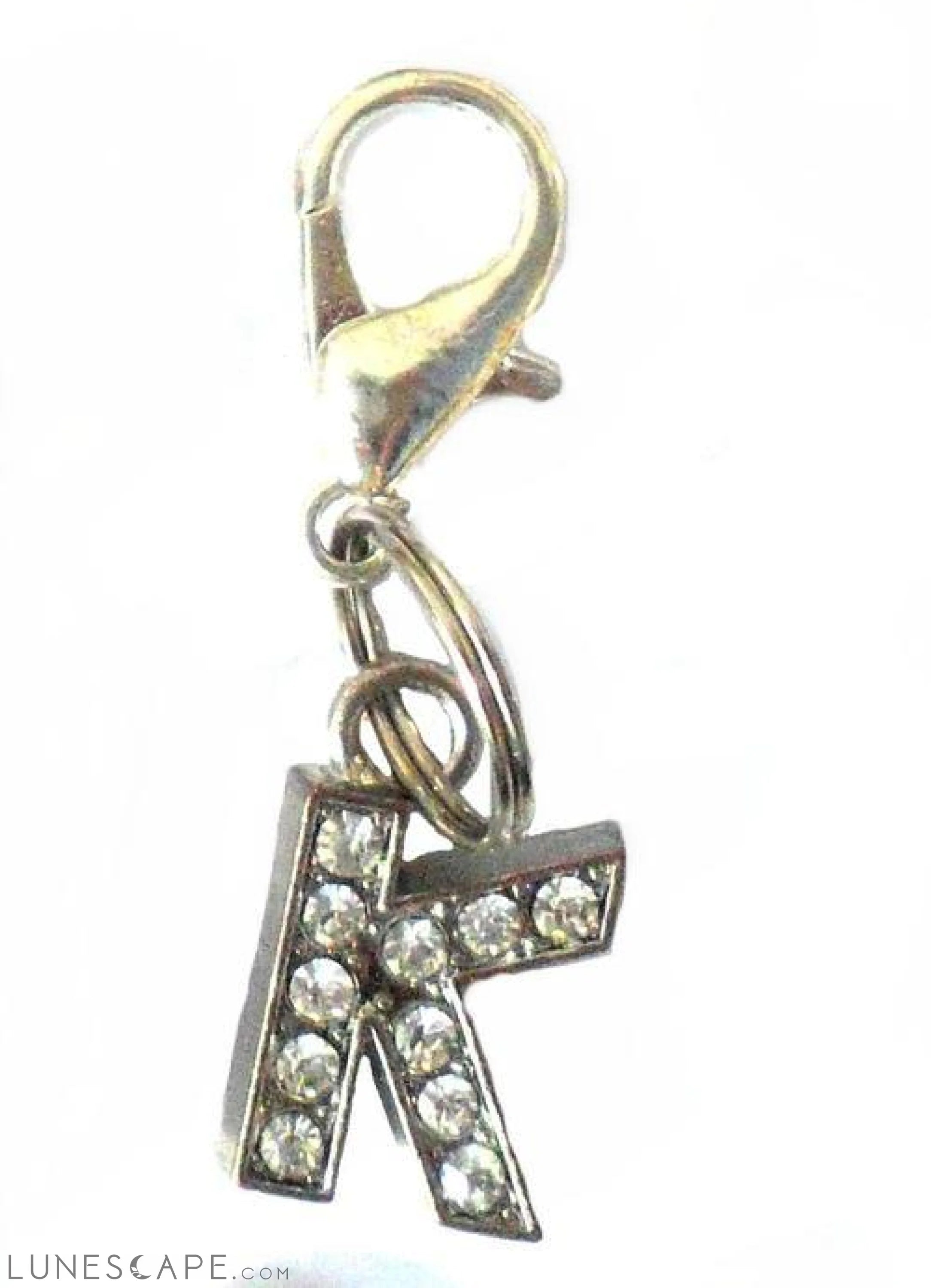 A-Z Crystal Letter Pet Charms LUNESCAPE