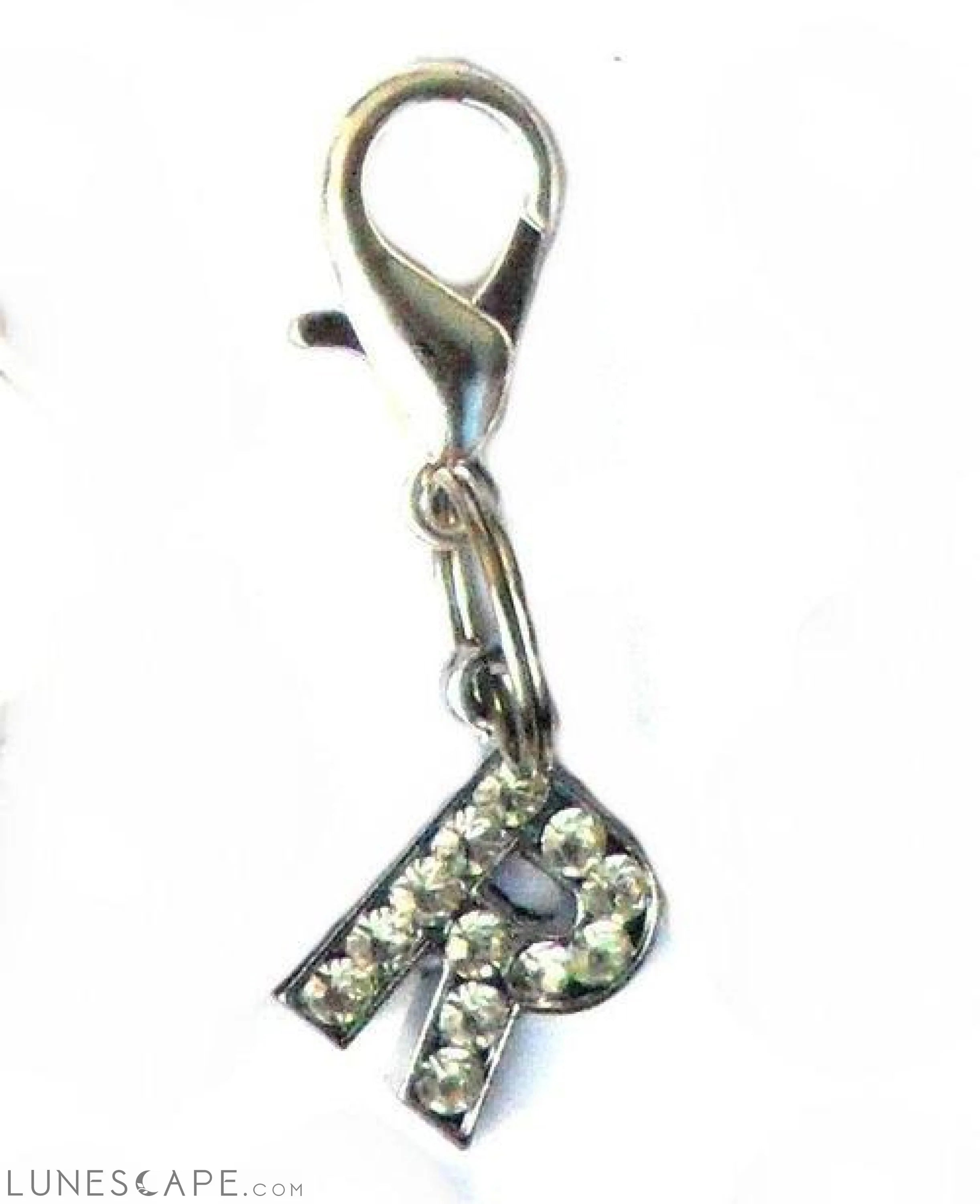 A-Z Crystal Letter Pet Charms LUNESCAPE