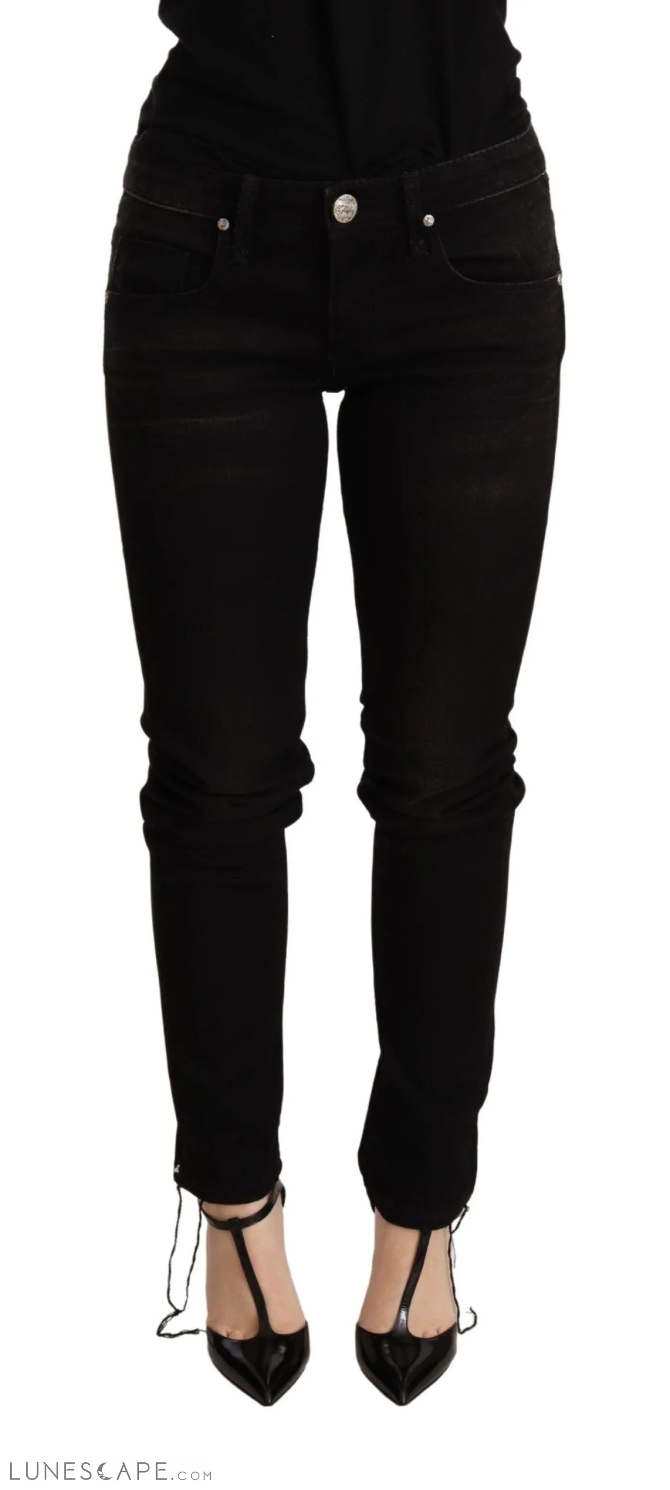 Acht Elegant Slim Fit Black Denim LUNESCAPE