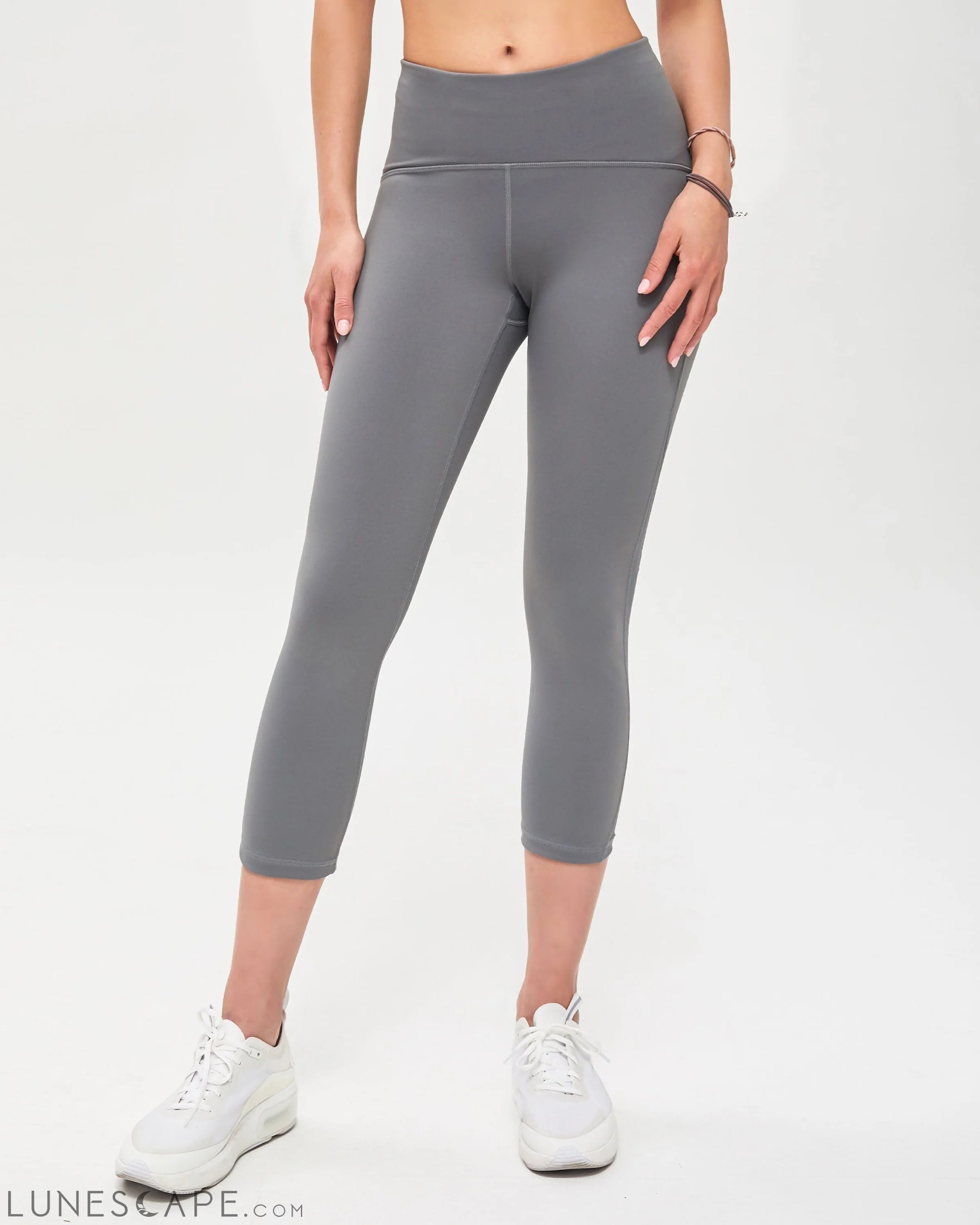 Alliance Ventiflo™ Crop Legging 21.5" LUNESCAPE