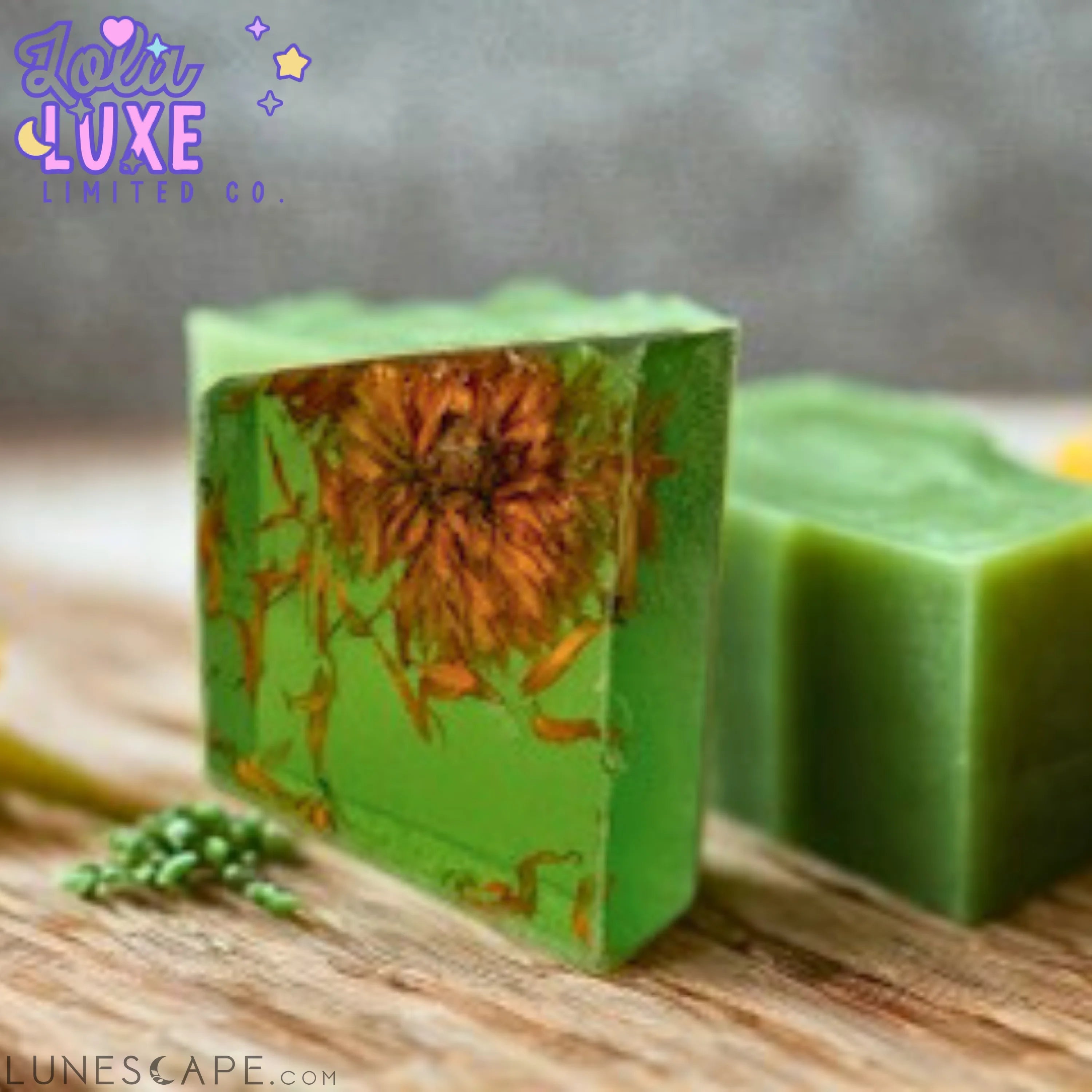 Aloe Vera & Calendula Flowers All Natural Handmade Soap LUNESCAPE