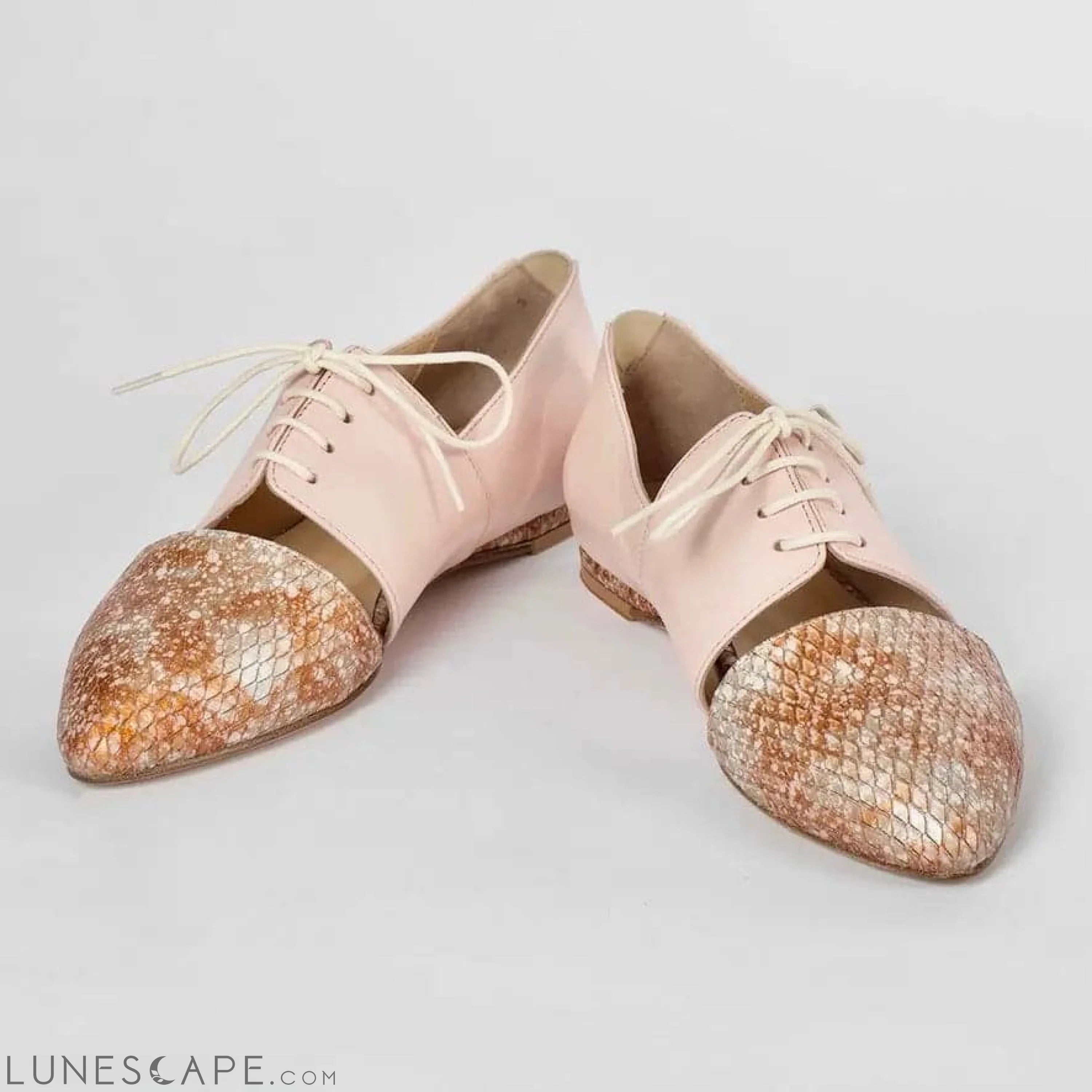 Anoud Oxford by Lordess LUNESCAPE