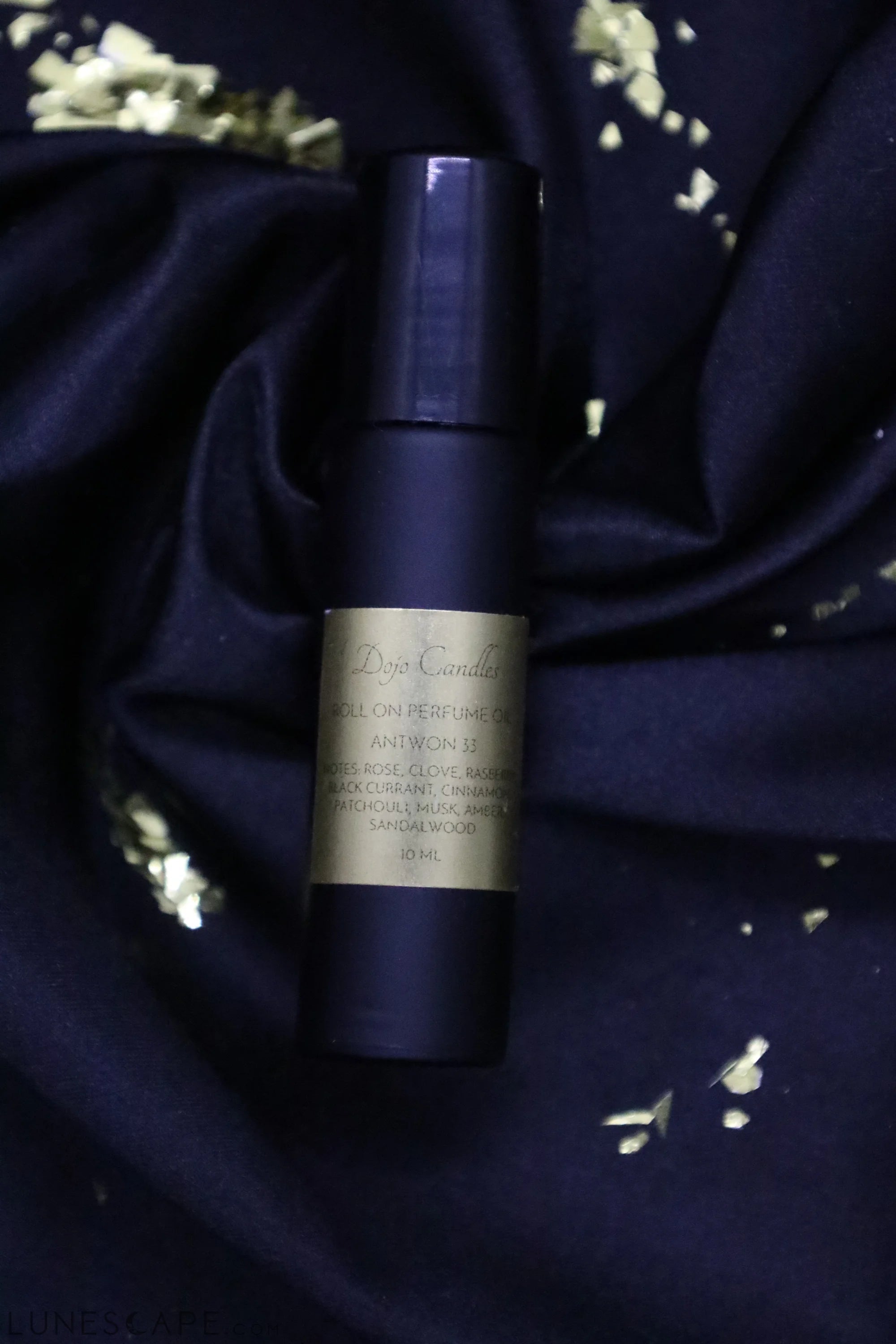 Antwon 33 Luxury Roll on Oil LUNESCAPE