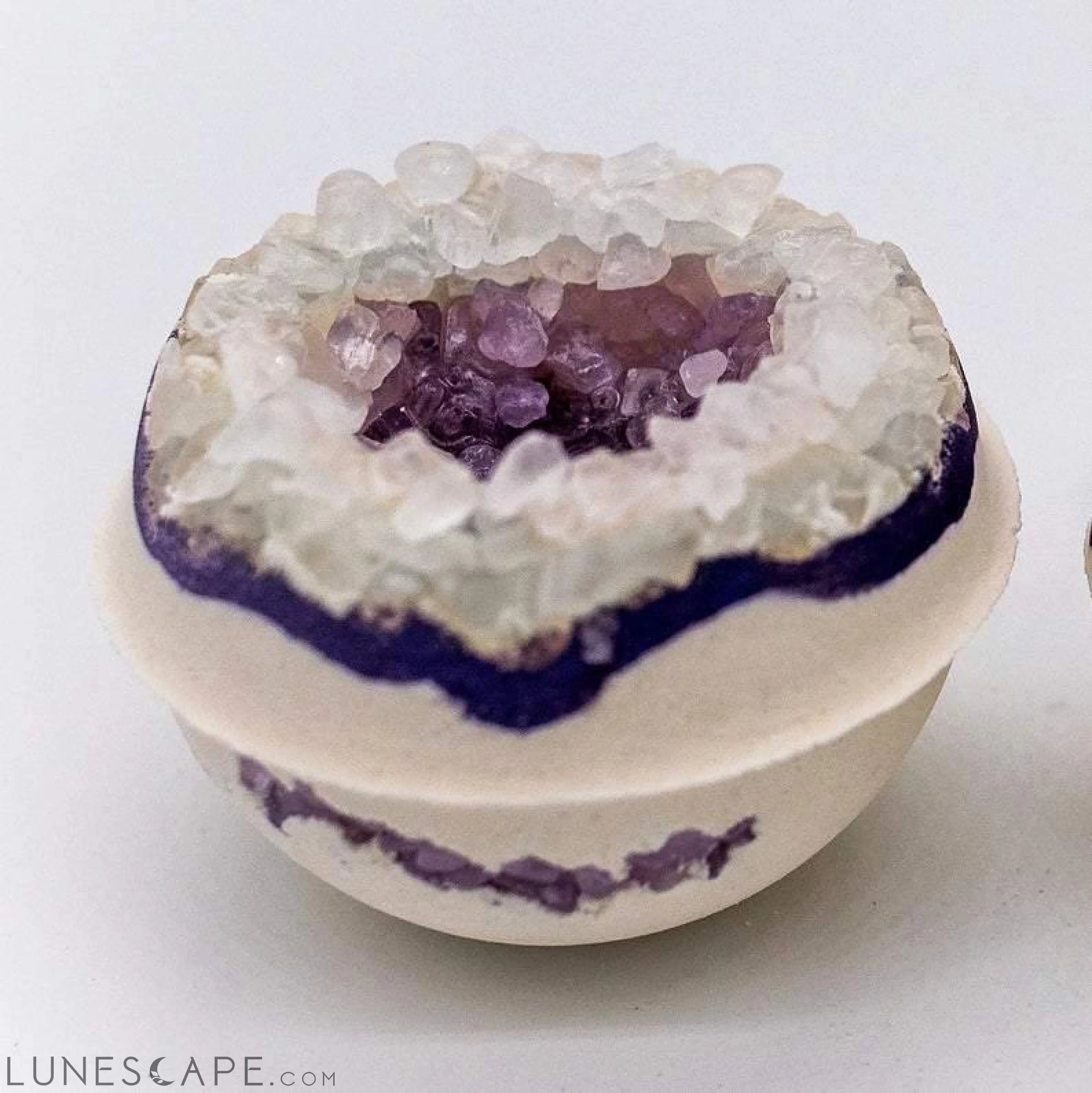 Artisan Amethyst Geode Vegan Bath Bomb LUNESCAPE