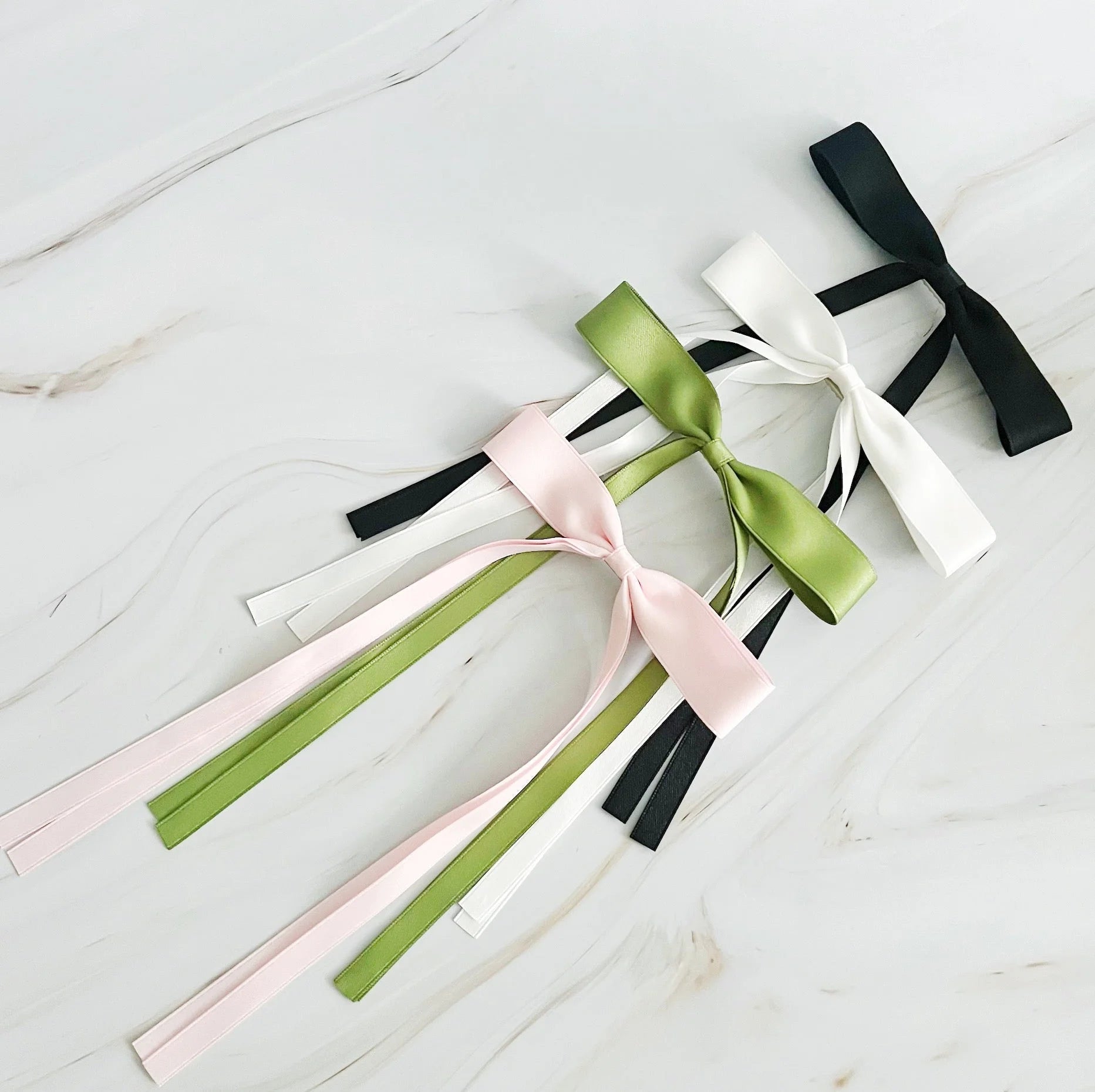 Ballerina Slim Bow Hair Clip Set of 4 LUNESCAPE