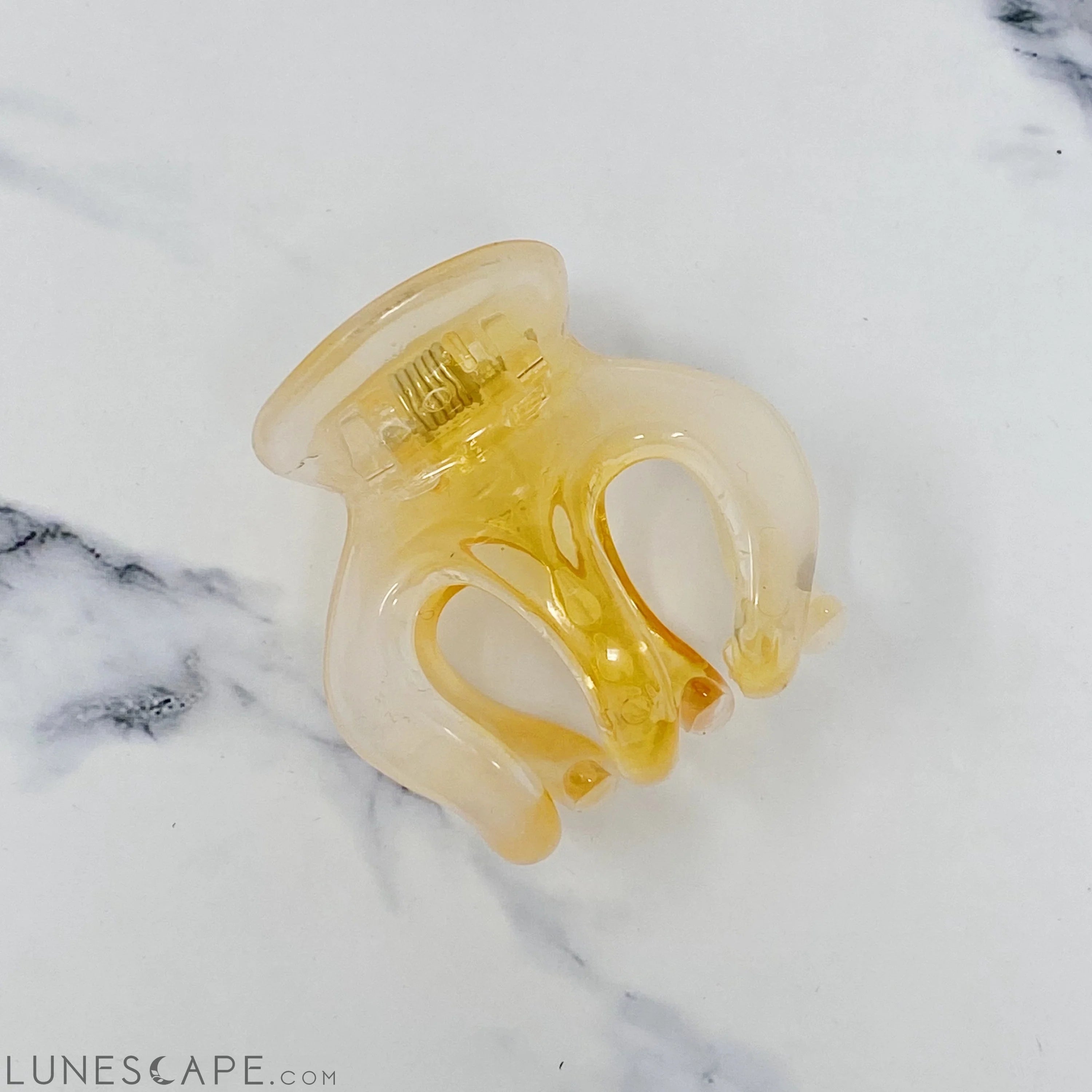 Beach Side Mini Hair Claw LUNESCAPE
