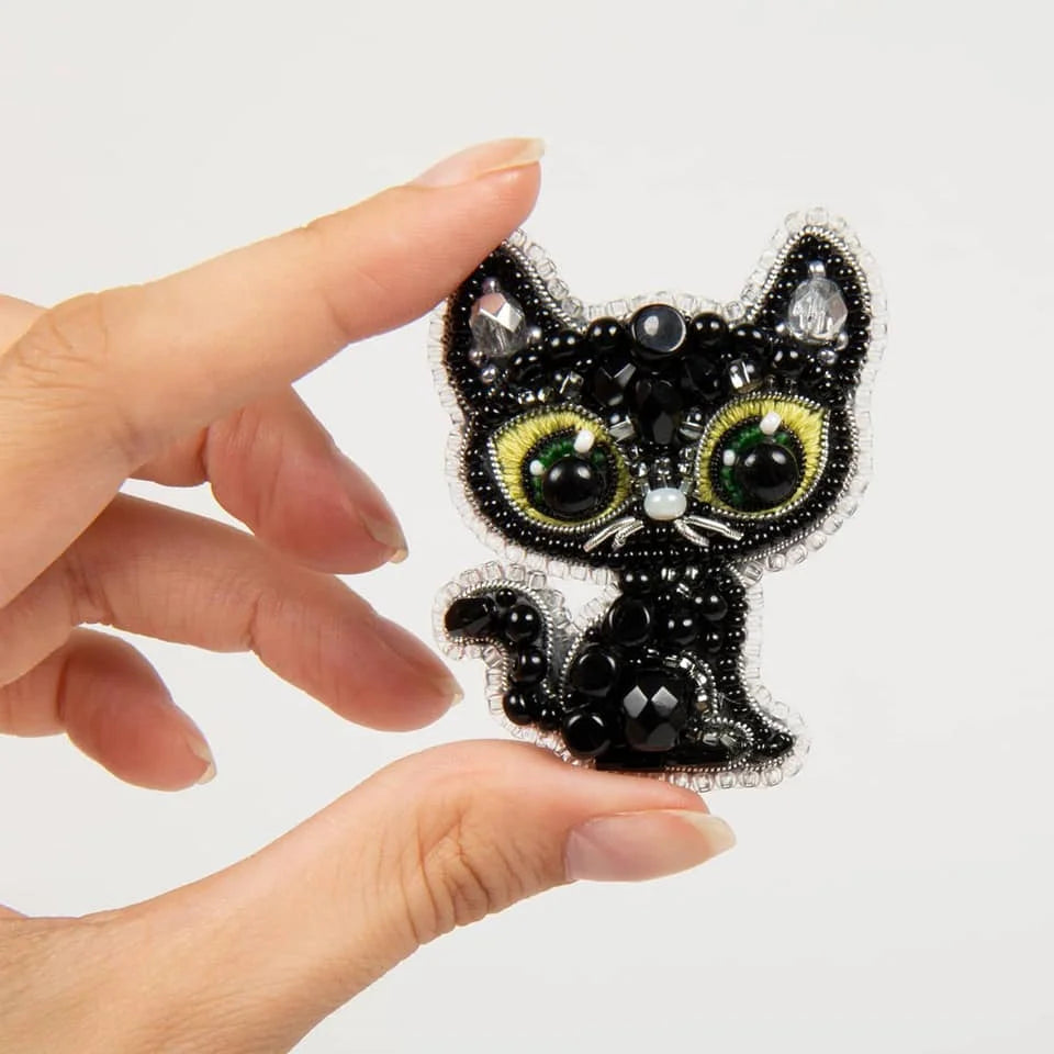 Beadwork kit for creating brooch Crystal Art "Black cat" LUNESCAPE