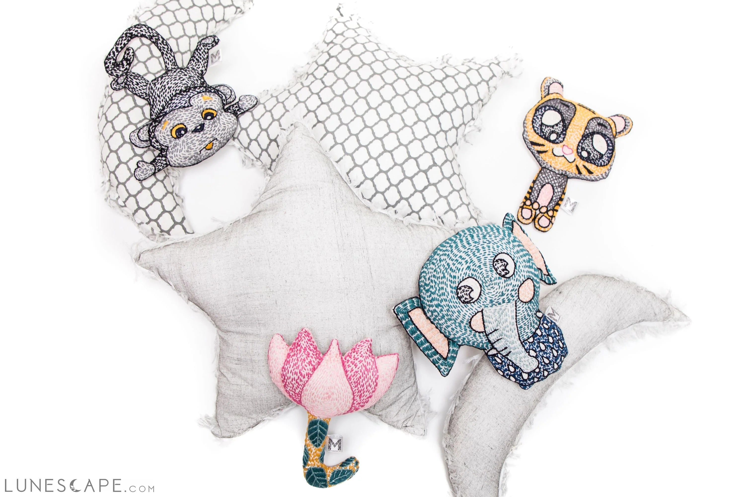Bedtime Buddy Collection - 4 Toy Rattles LUNESCAPE