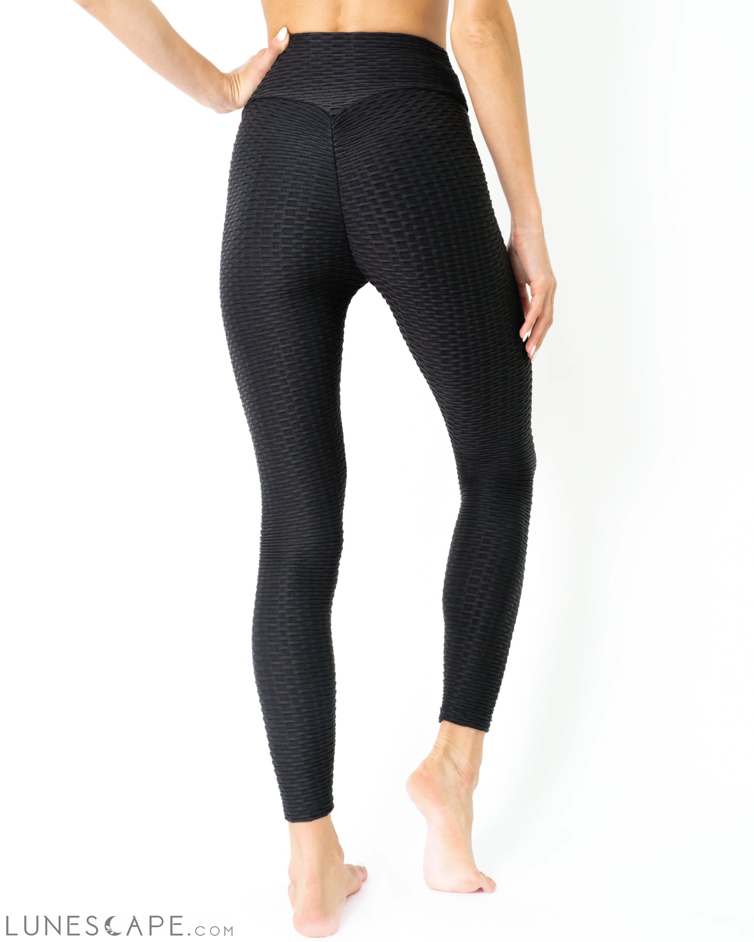 Bentley Leggings - Black LUNESCAPE