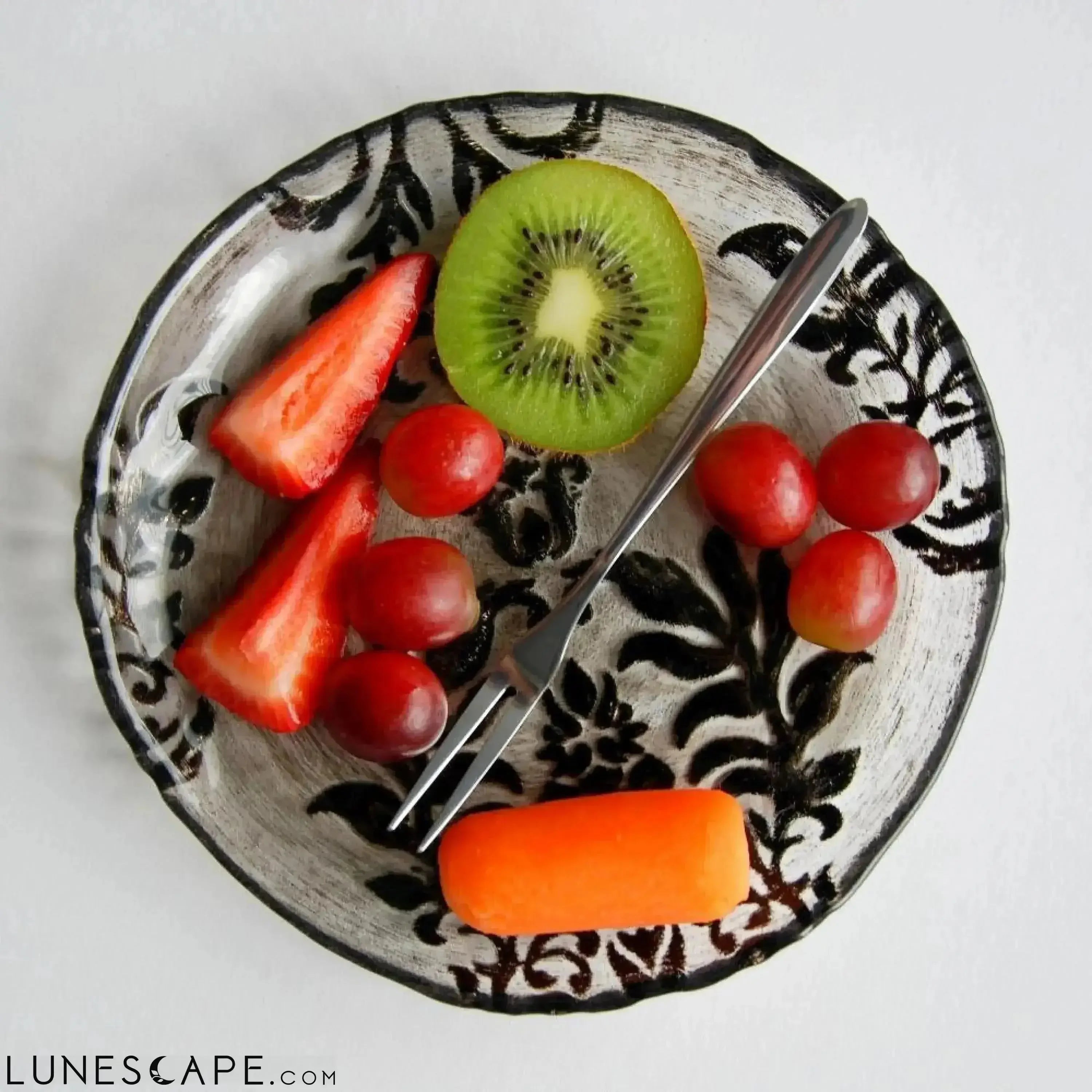 Black Damask Velvet Gilded Glass Canapé Plate LUNESCAPE