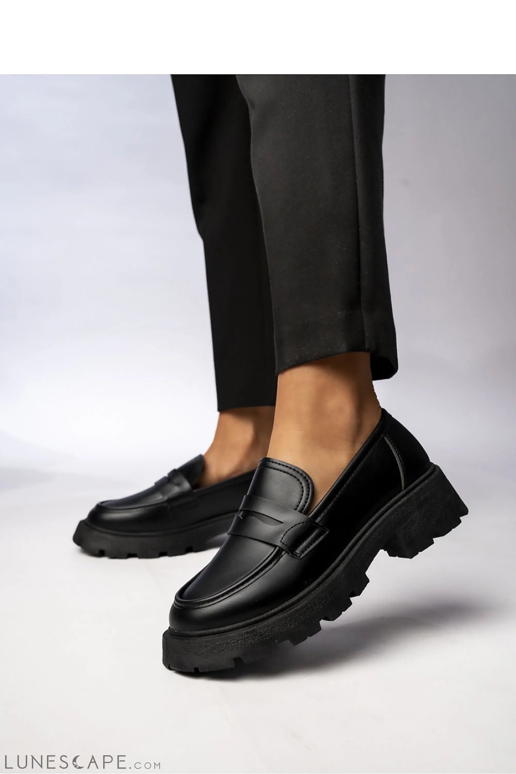 Black Eco-Leather Women’s Loafers with Chunky Sole and Penny Strap LUNESCAPE