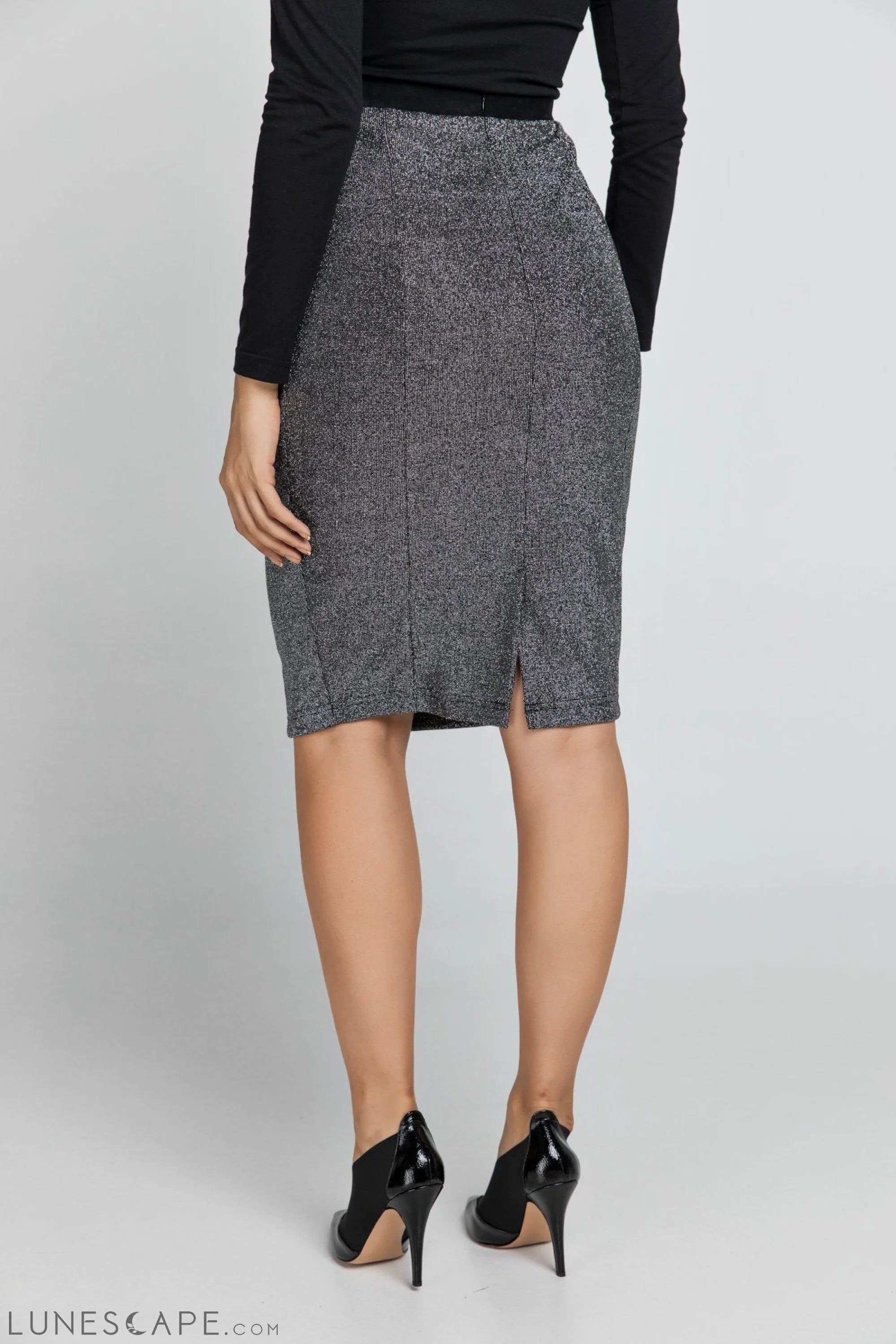 Black Lurex Pencil Skirt Conquista LUNESCAPE