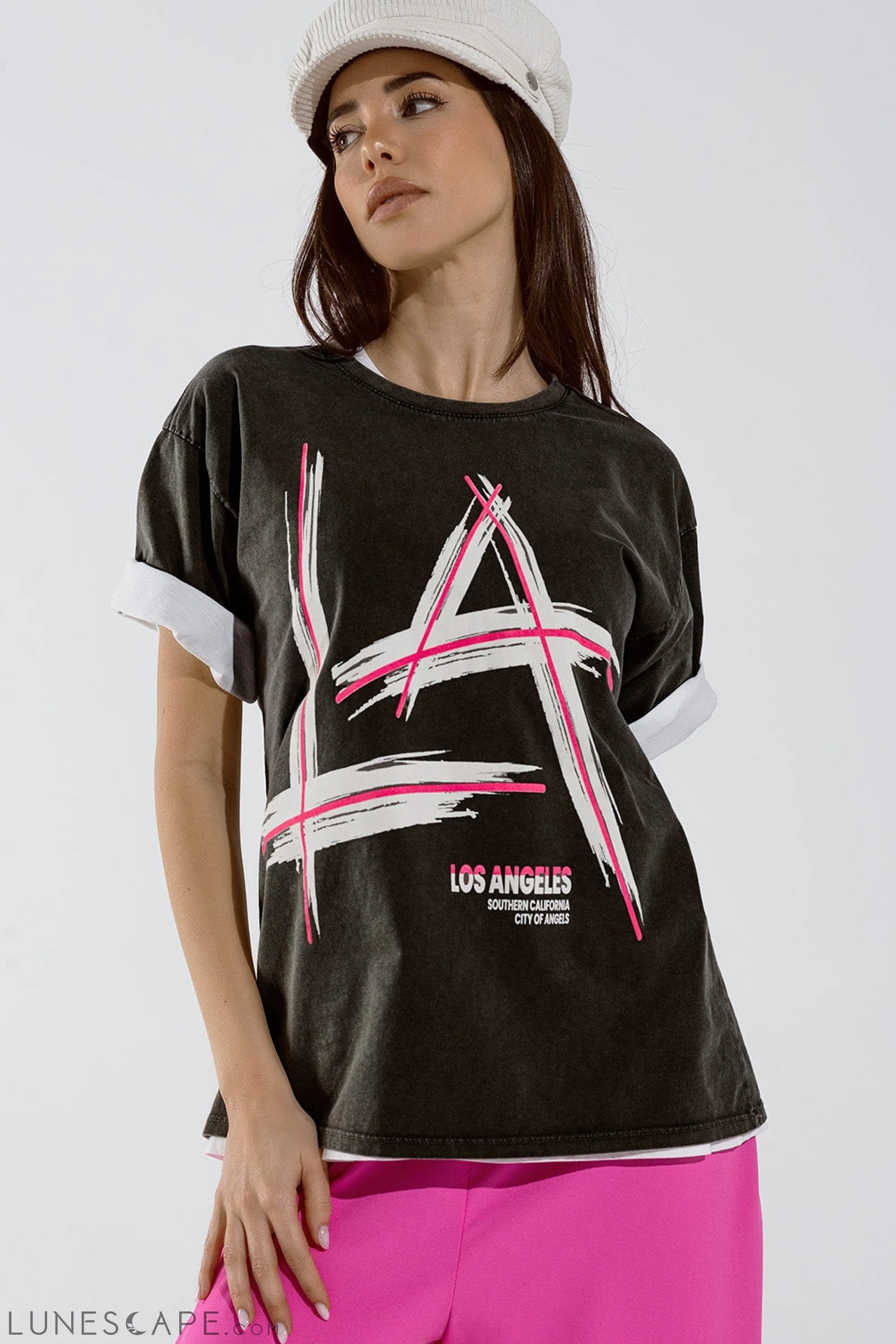 Black Relaxed T-Shirt Printed LA Los Angeles Logo LUNESCAPE
