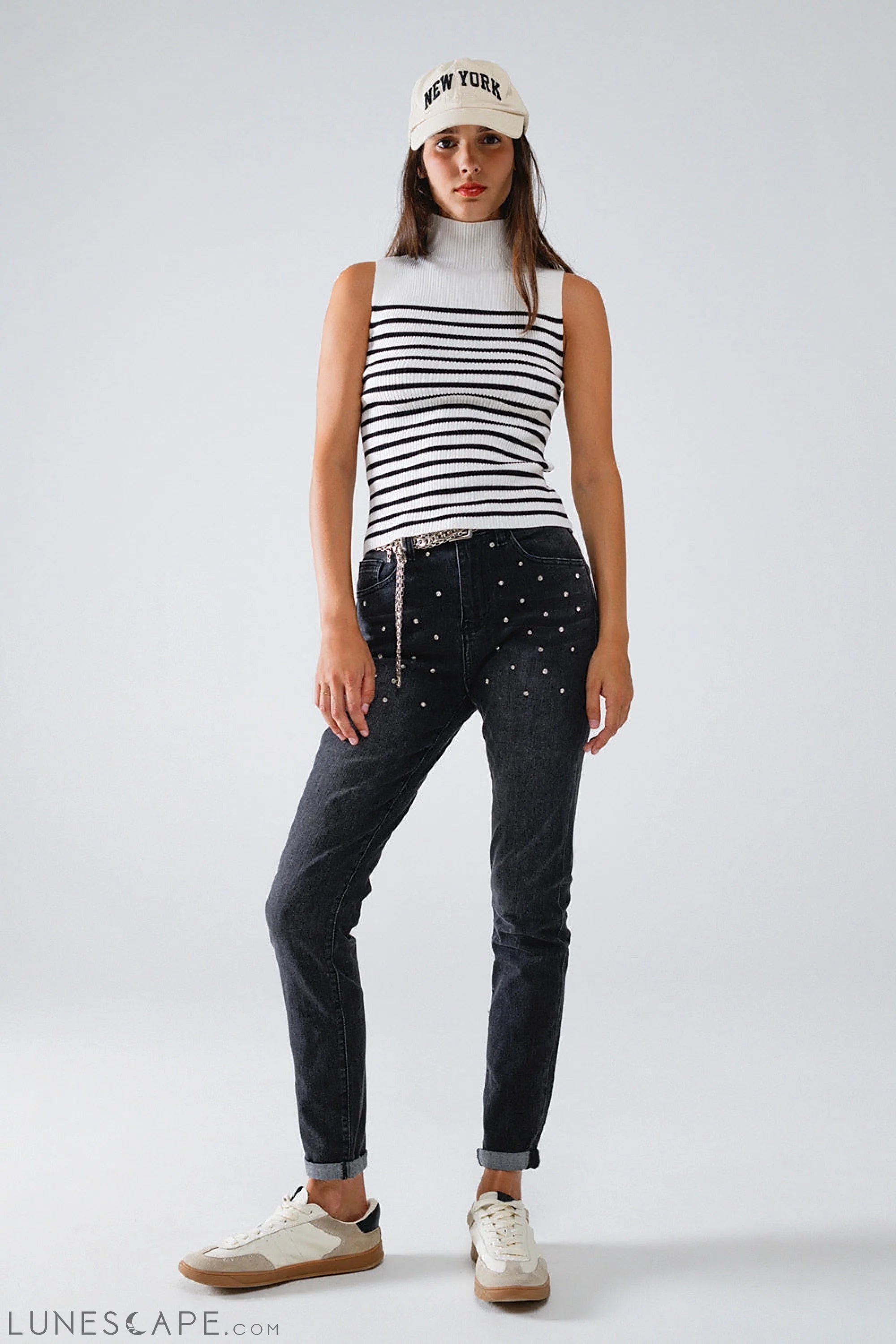 Black Skinny Jeans WIth Rhinestones LUNESCAPE