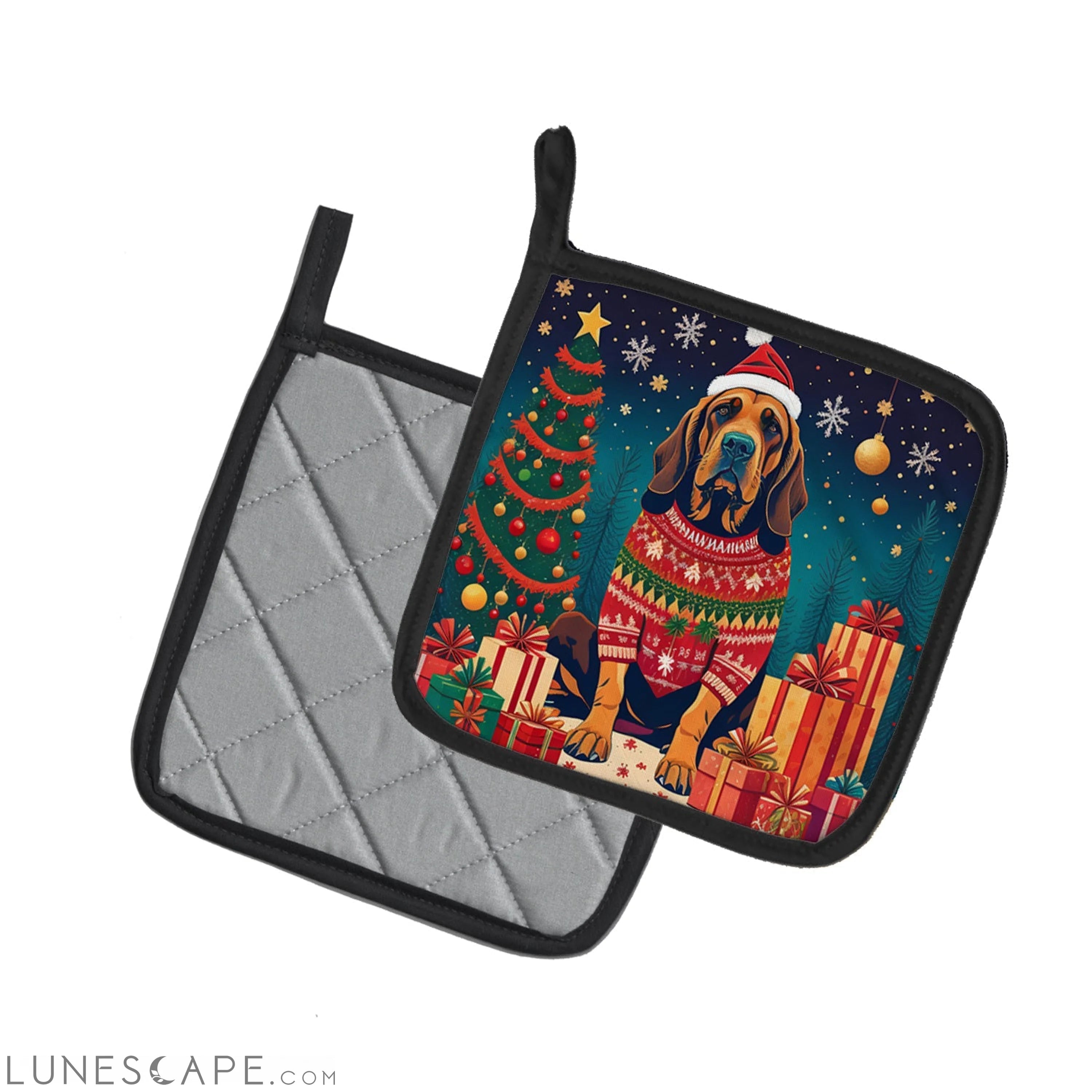 Bloodhound Christmas Pair of Pot Holders LUNESCAPE