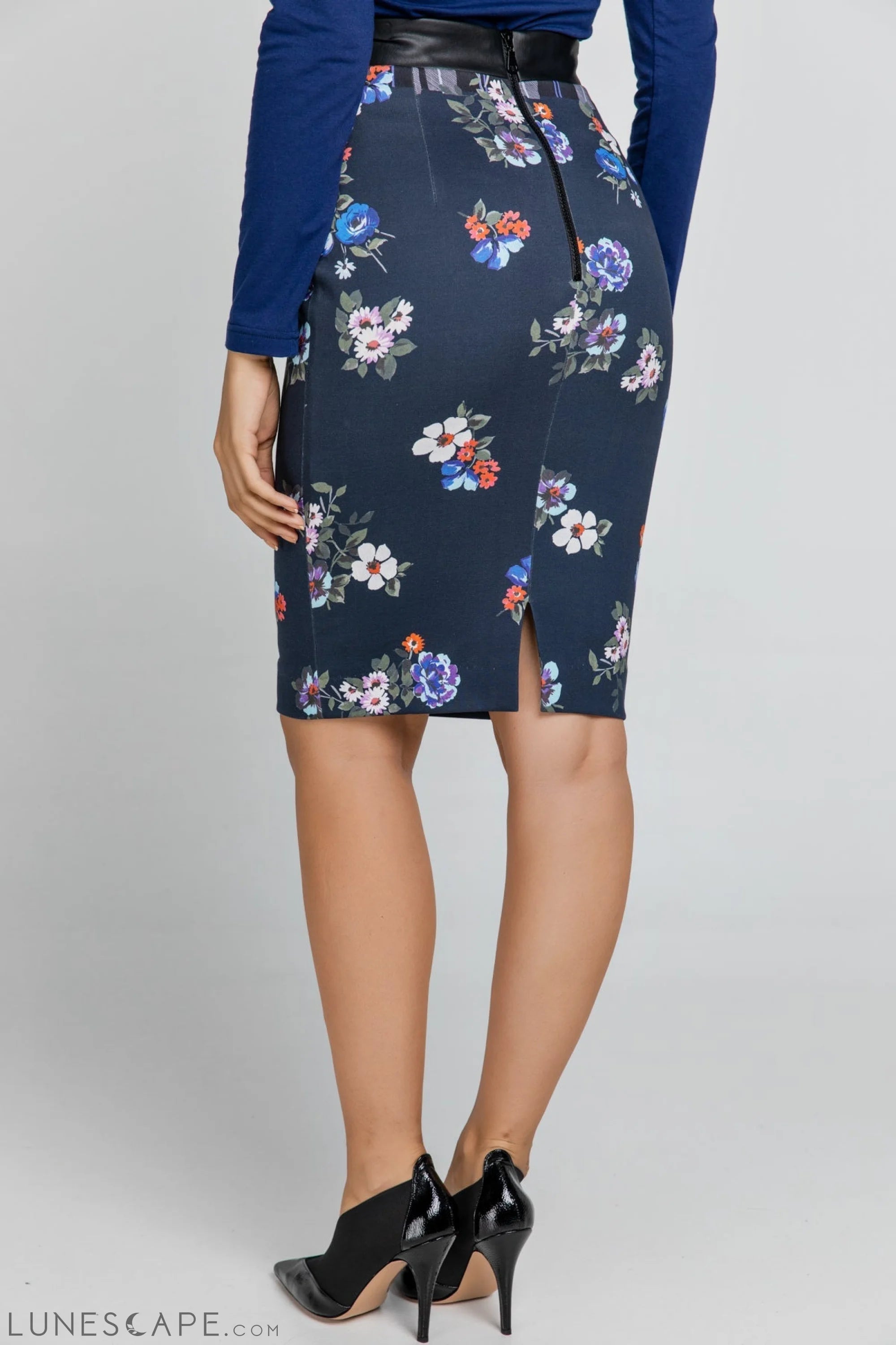 Blue Patterned Pencil Skirt LUNESCAPE