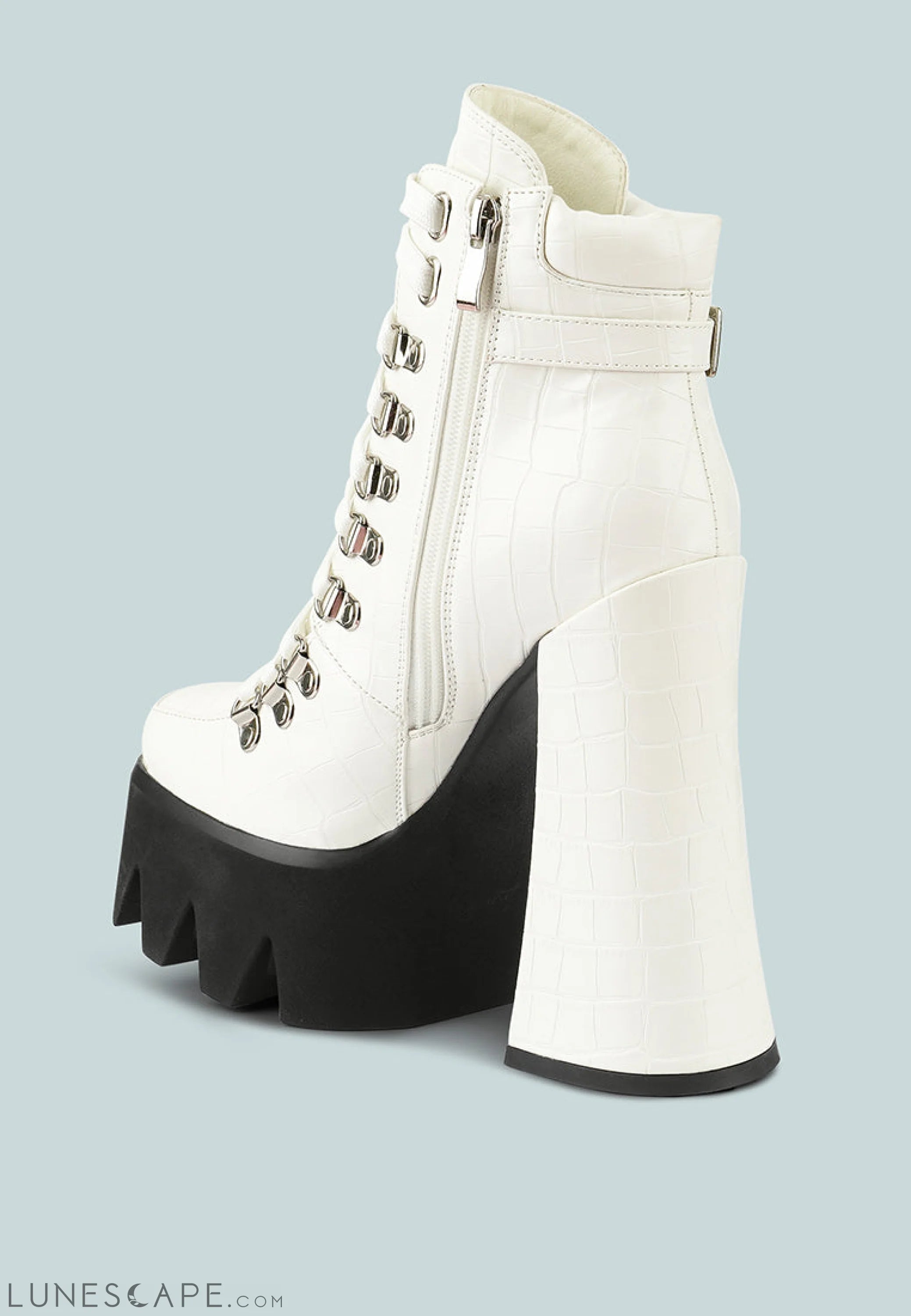 Boogie High Platform Lace Up Boots LUNESCAPE