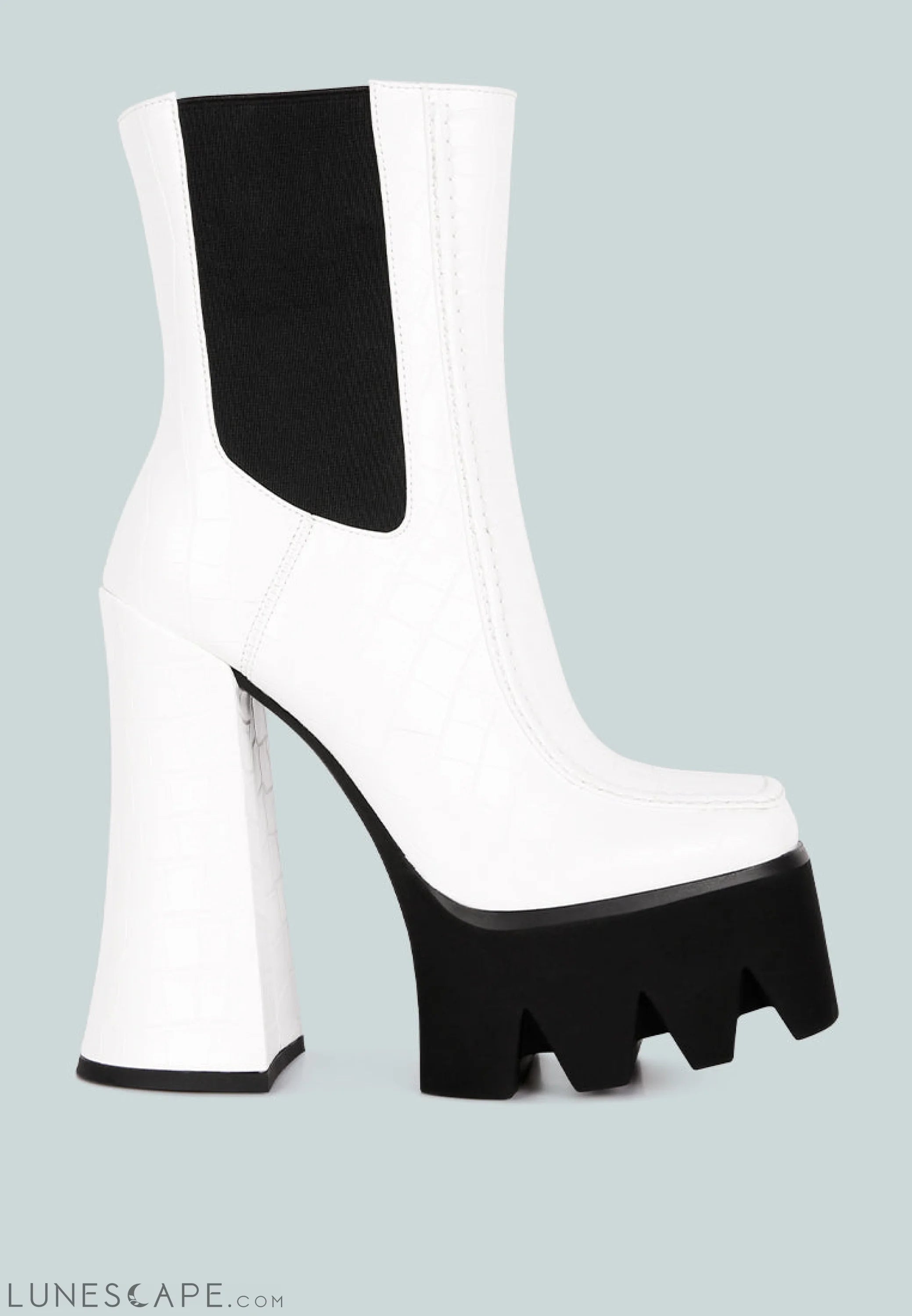 Bounty High Platform Heel Chelsea Boots LUNESCAPE