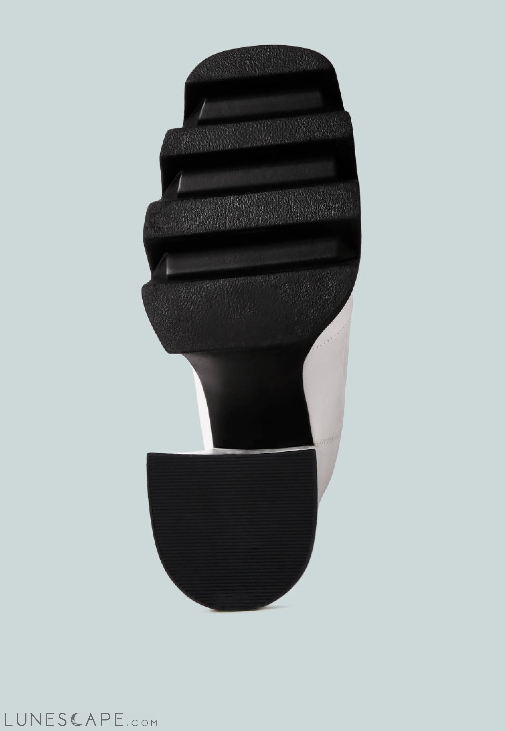 Bounty High Platform Heel Chelsea Boots LUNESCAPE