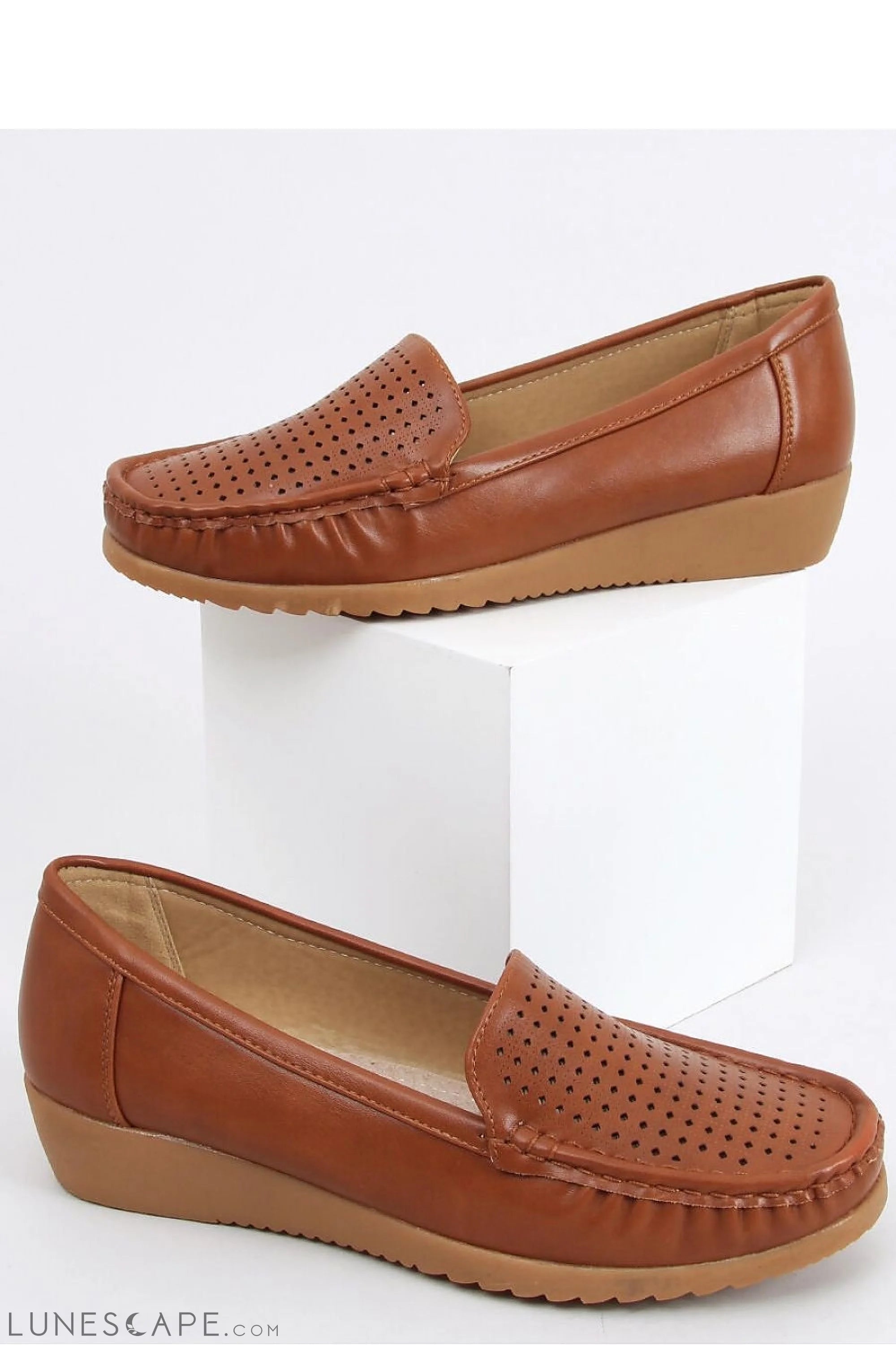 Breathable Tan Women's Loafers – Moc Toe with Low Wedge Heel LUNESCAPE