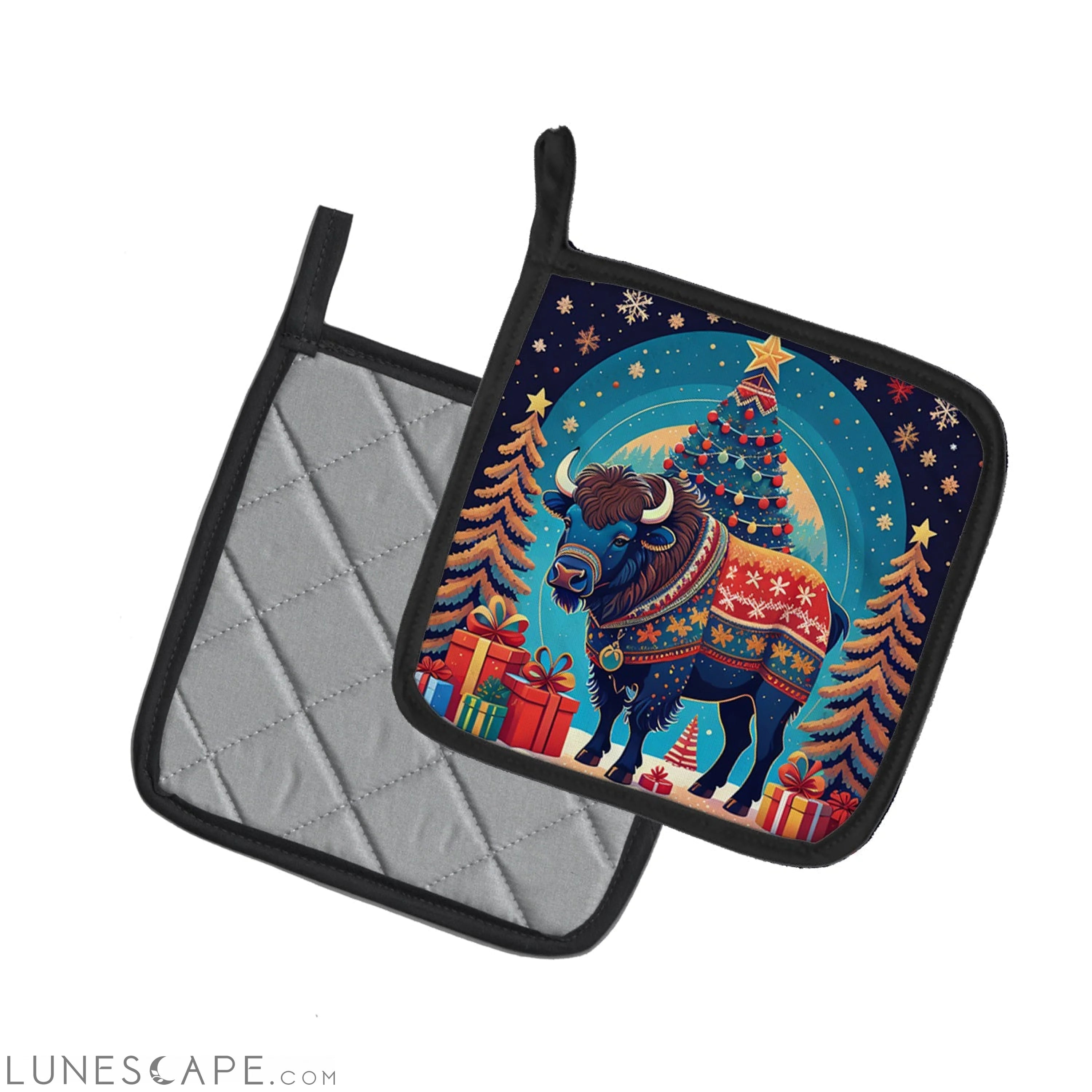 Buffalo Christmas Pair of Pot Holders LUNESCAPE