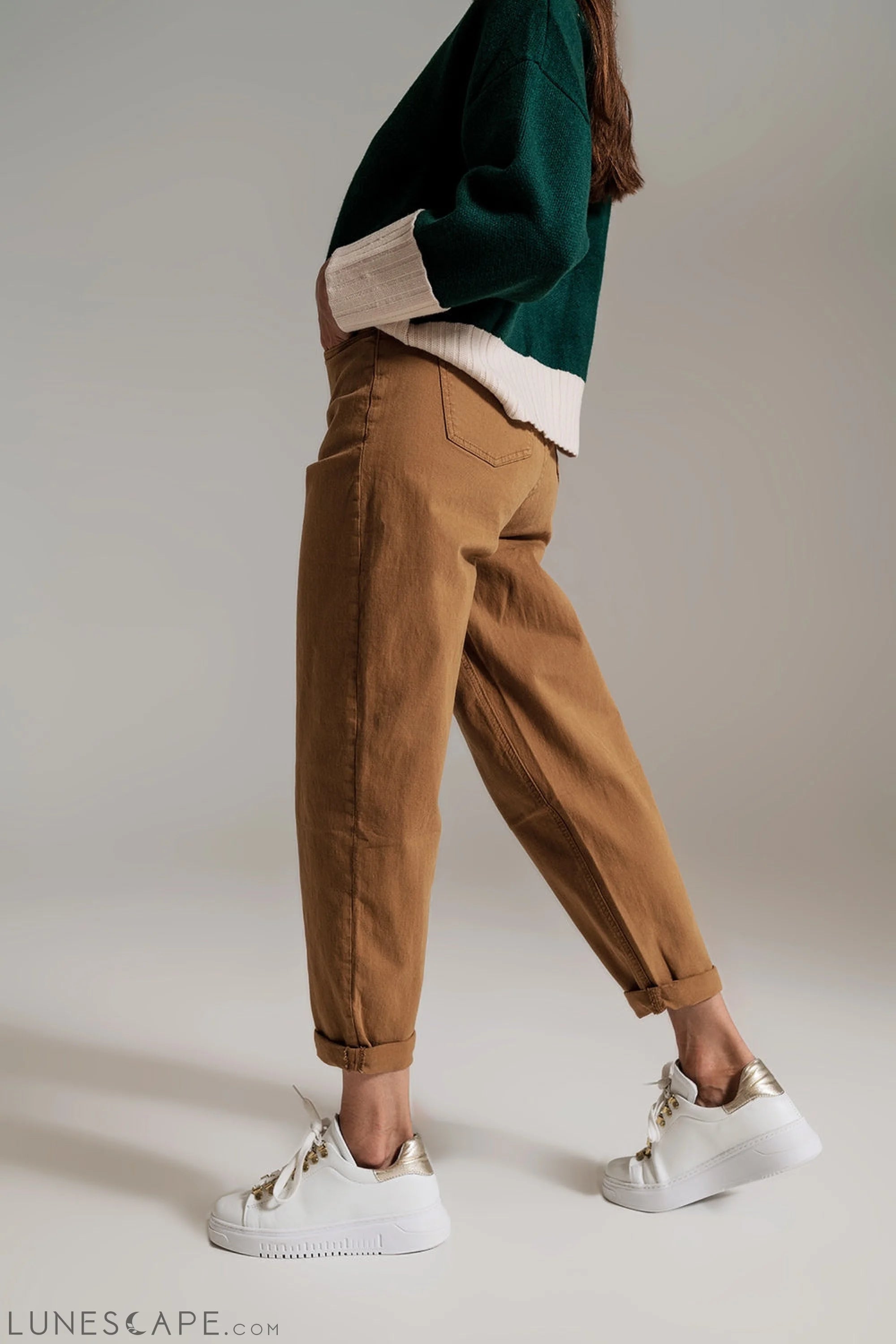 Camel Relaxed Pants With Pocket Detail at the Waist LUNESCAPE