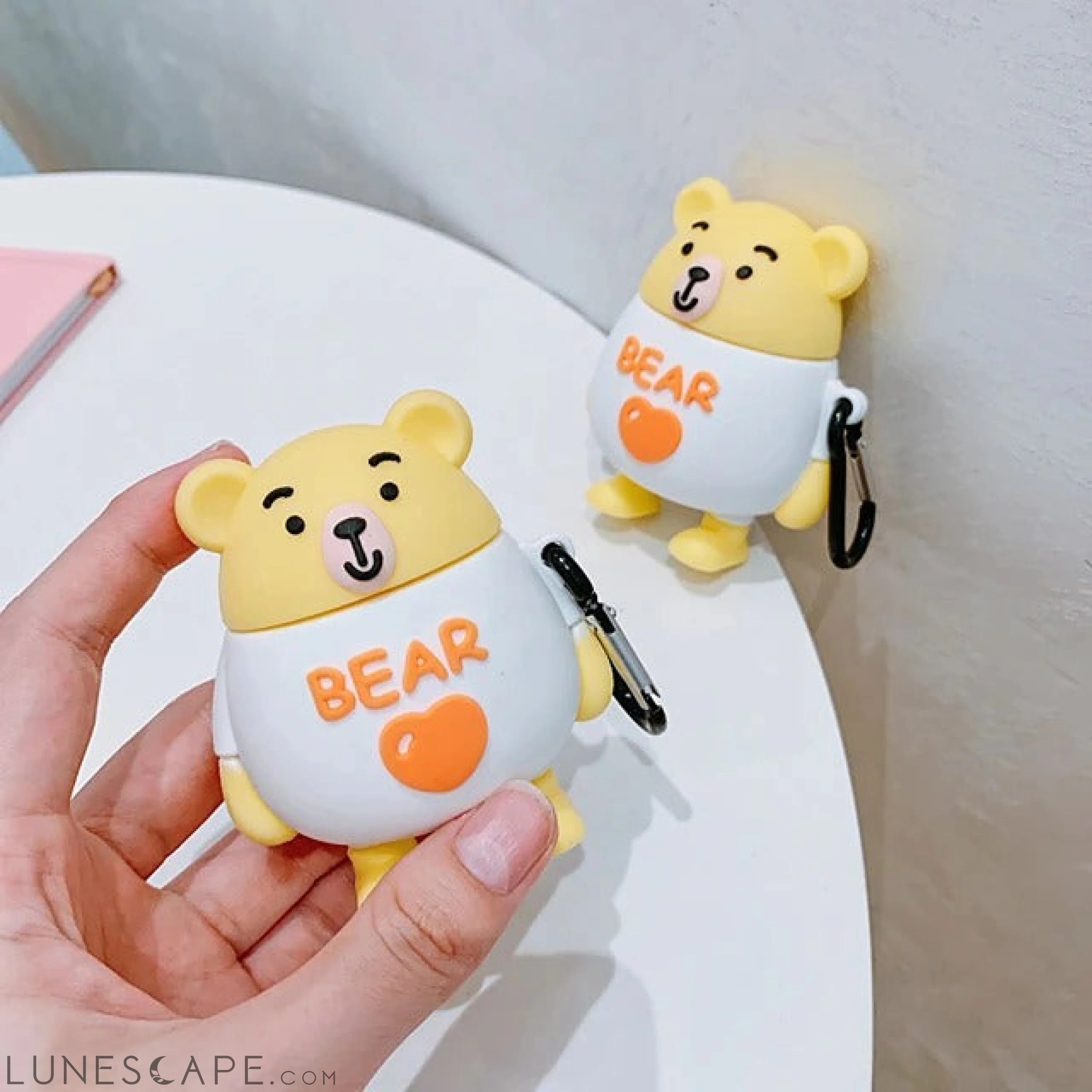 Cartoon Bear AirPods Shockproof Headphone Case LUNESCAPE