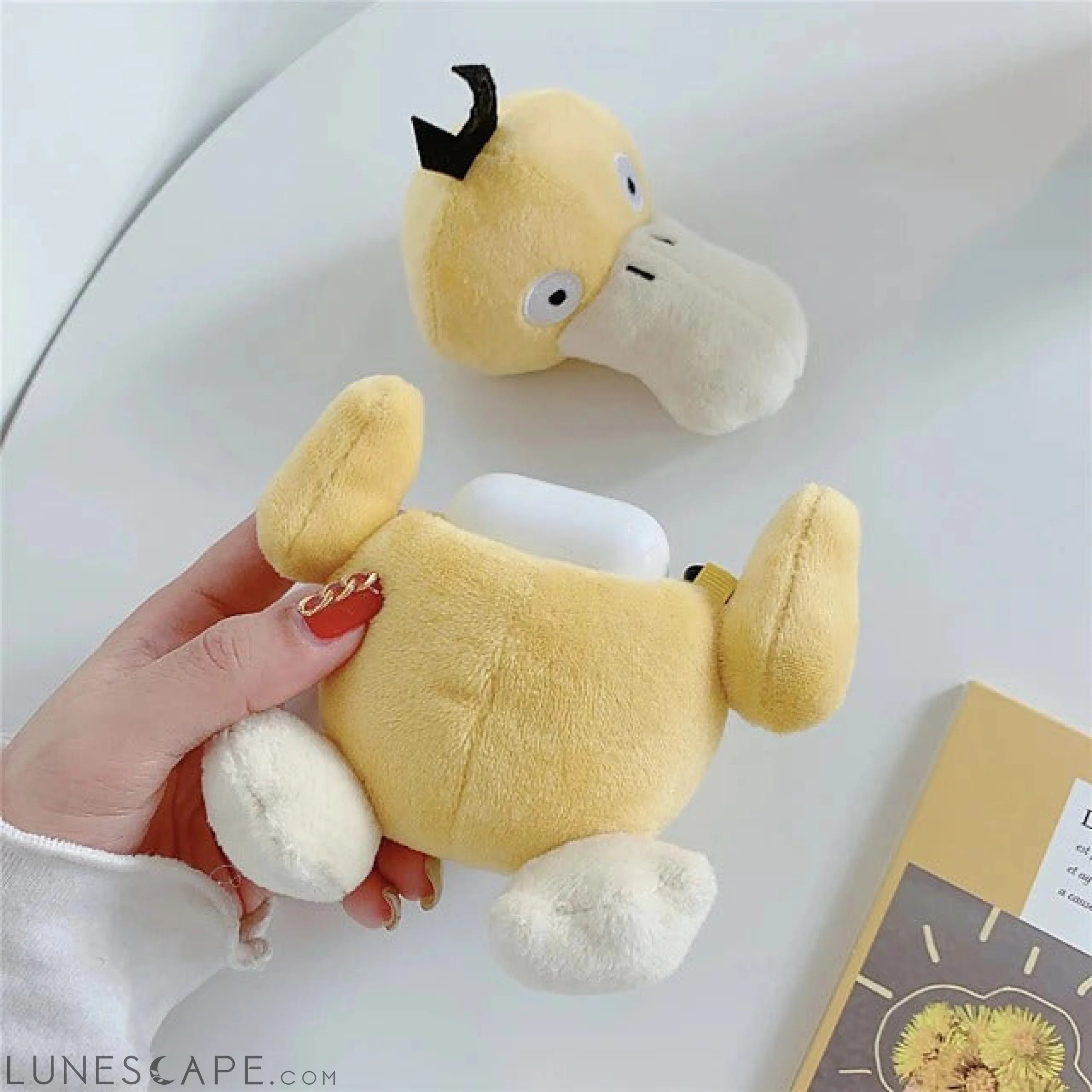 Case for  AirPods lovely Reachable duck LUNESCAPE