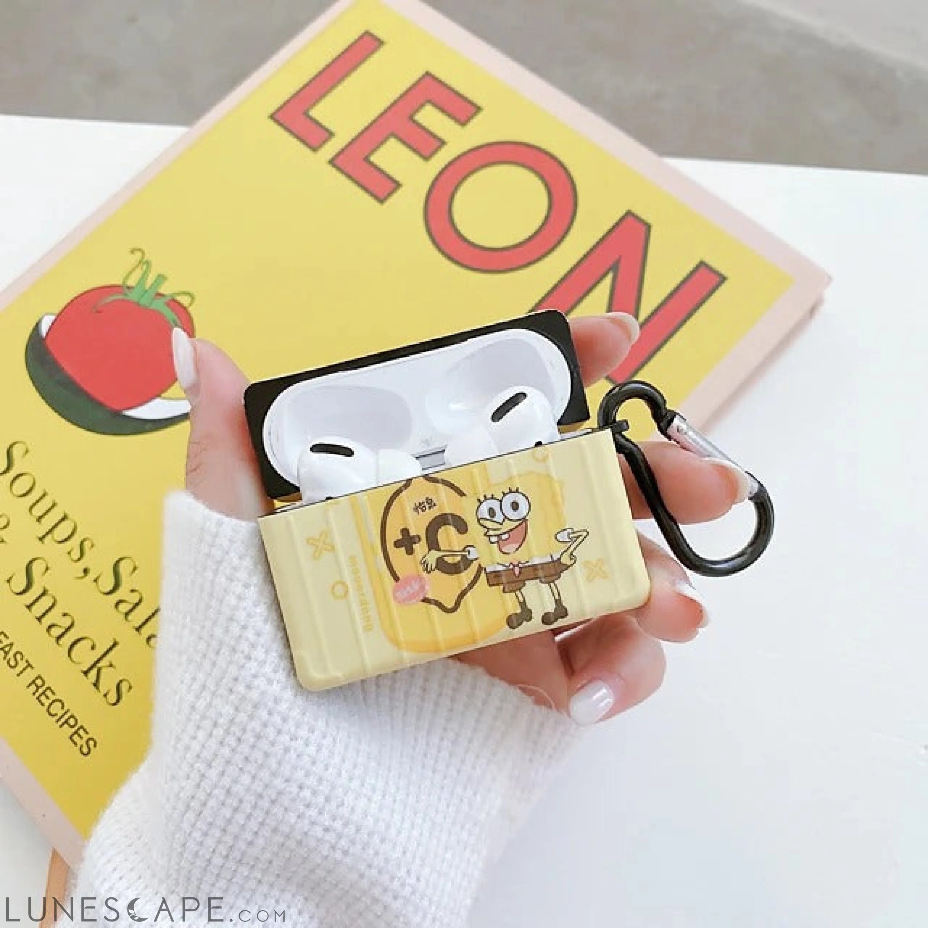 Case For AirPods Pro Cute SpongeBob Headphone Case Hard LUNESCAPE