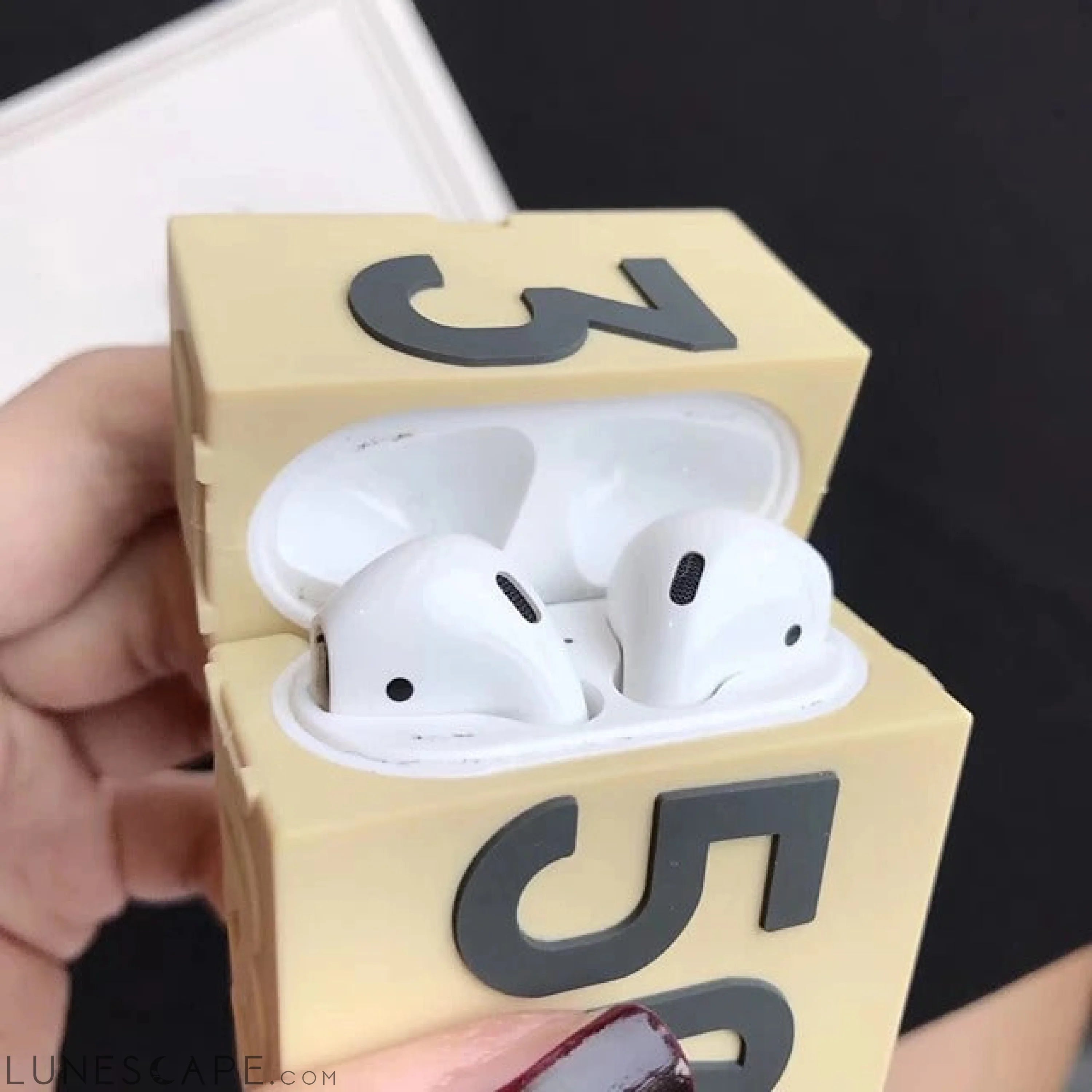 Case For AirPods Shockproof / Dustproof / Pattern Headphone Case Soft LUNESCAPE