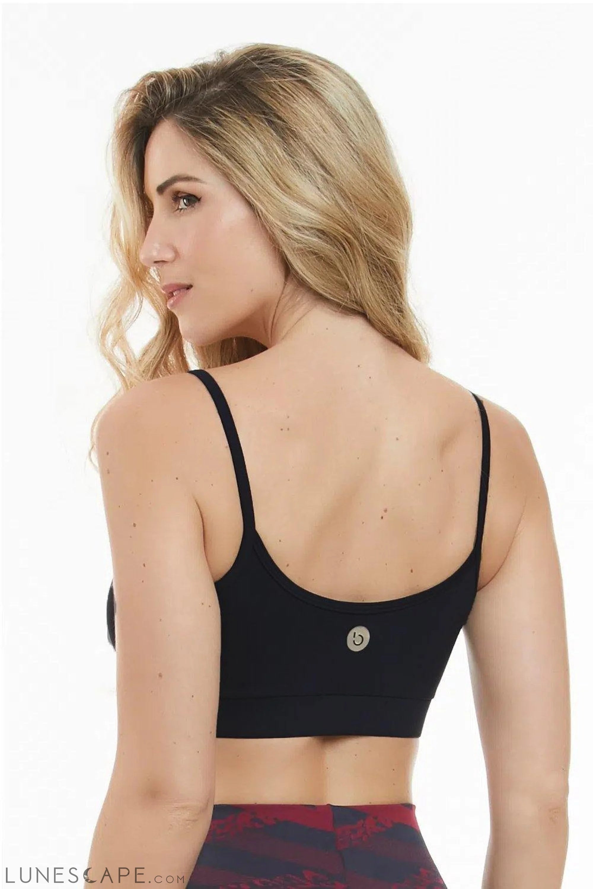 Cassie Black Sports Bra LUNESCAPE