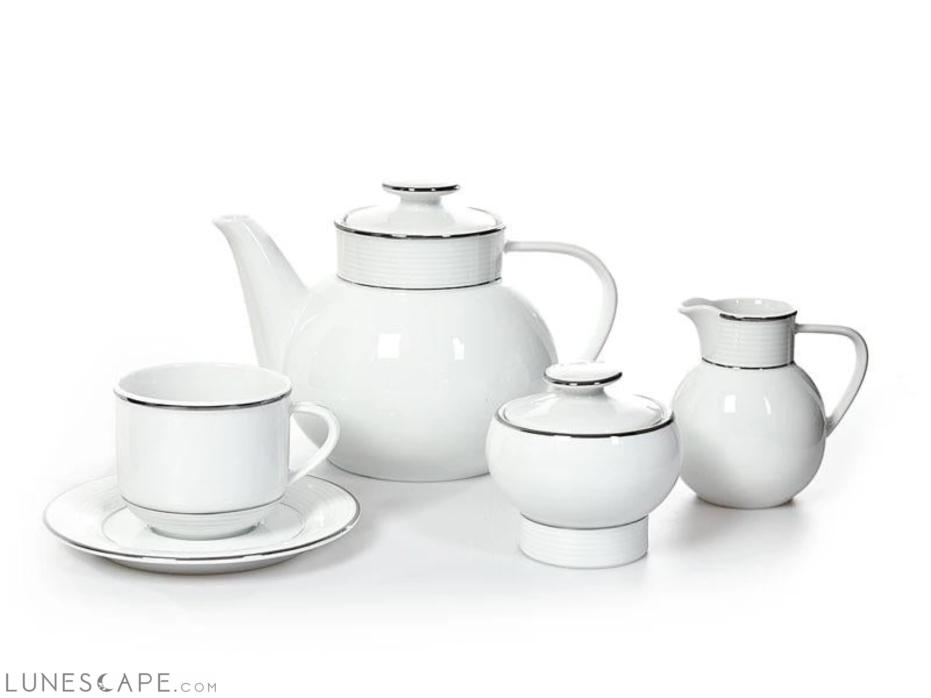 Catrin Tea Set LUNESCAPE