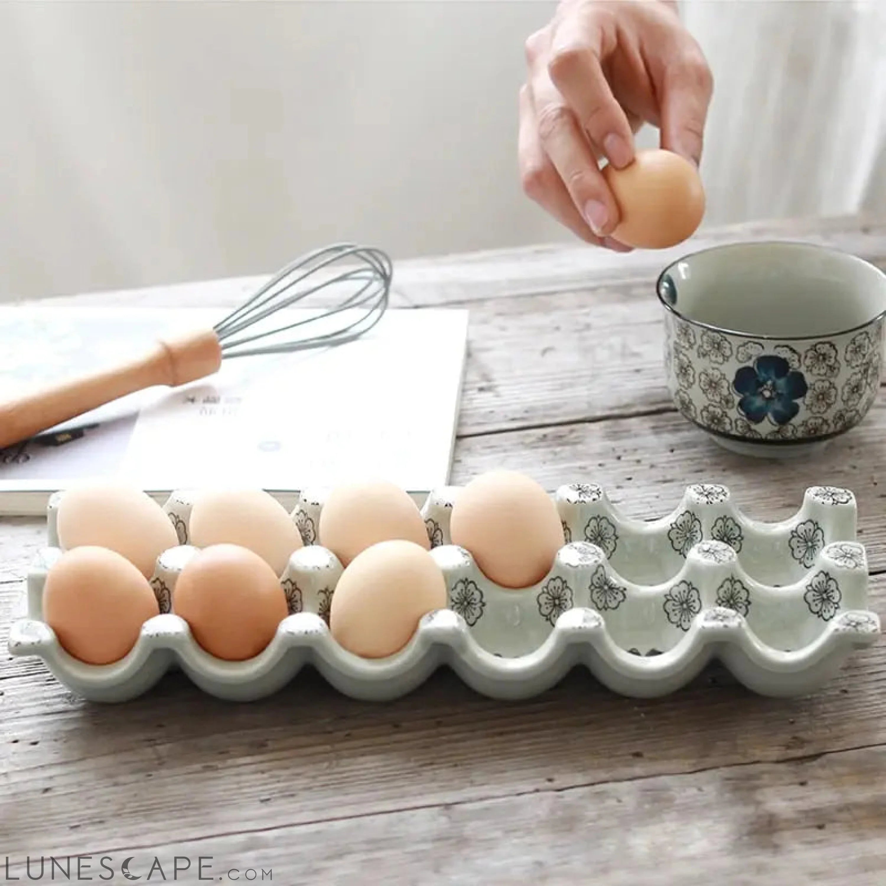 Ceramic Egg Tray LUNESCAPE